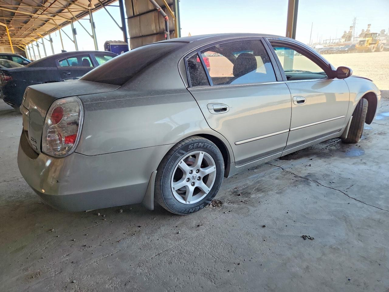 2006 Nissan Altima 2.5 Tan vin: 1N4AL11D66N381938