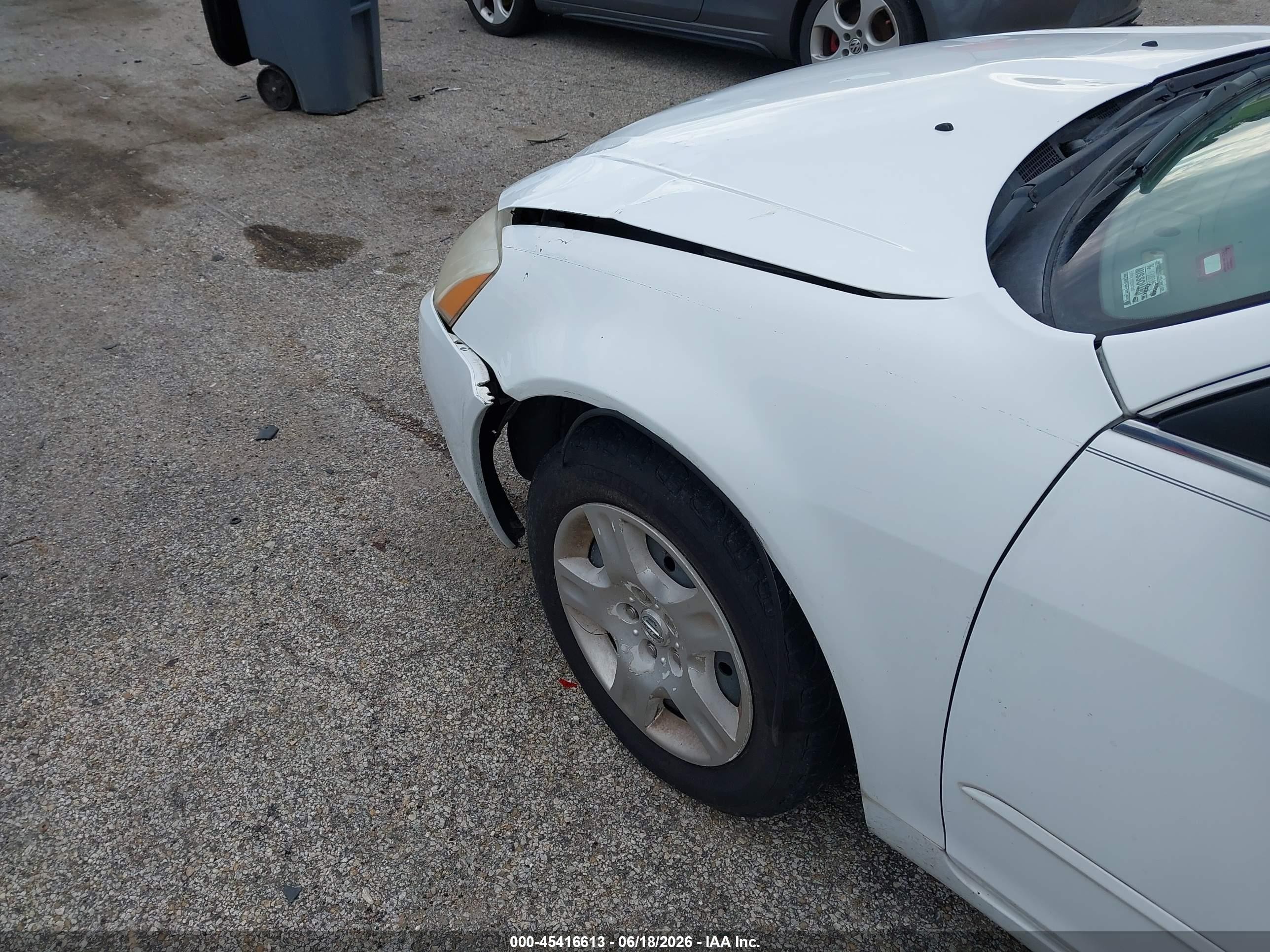 2002 Nissan Altima 2.5 S White vin: 1N4AL11D72C144901