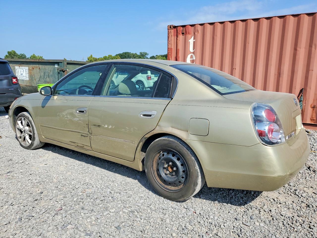 2004 Nissan Altima 2.5 Желто-коричневый vin: 1N4AL11D74C143136