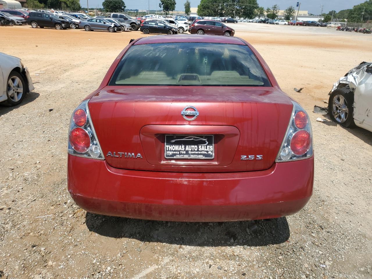 2005 Nissan Altima 2.5 Red vin: 1N4AL11D75C237177