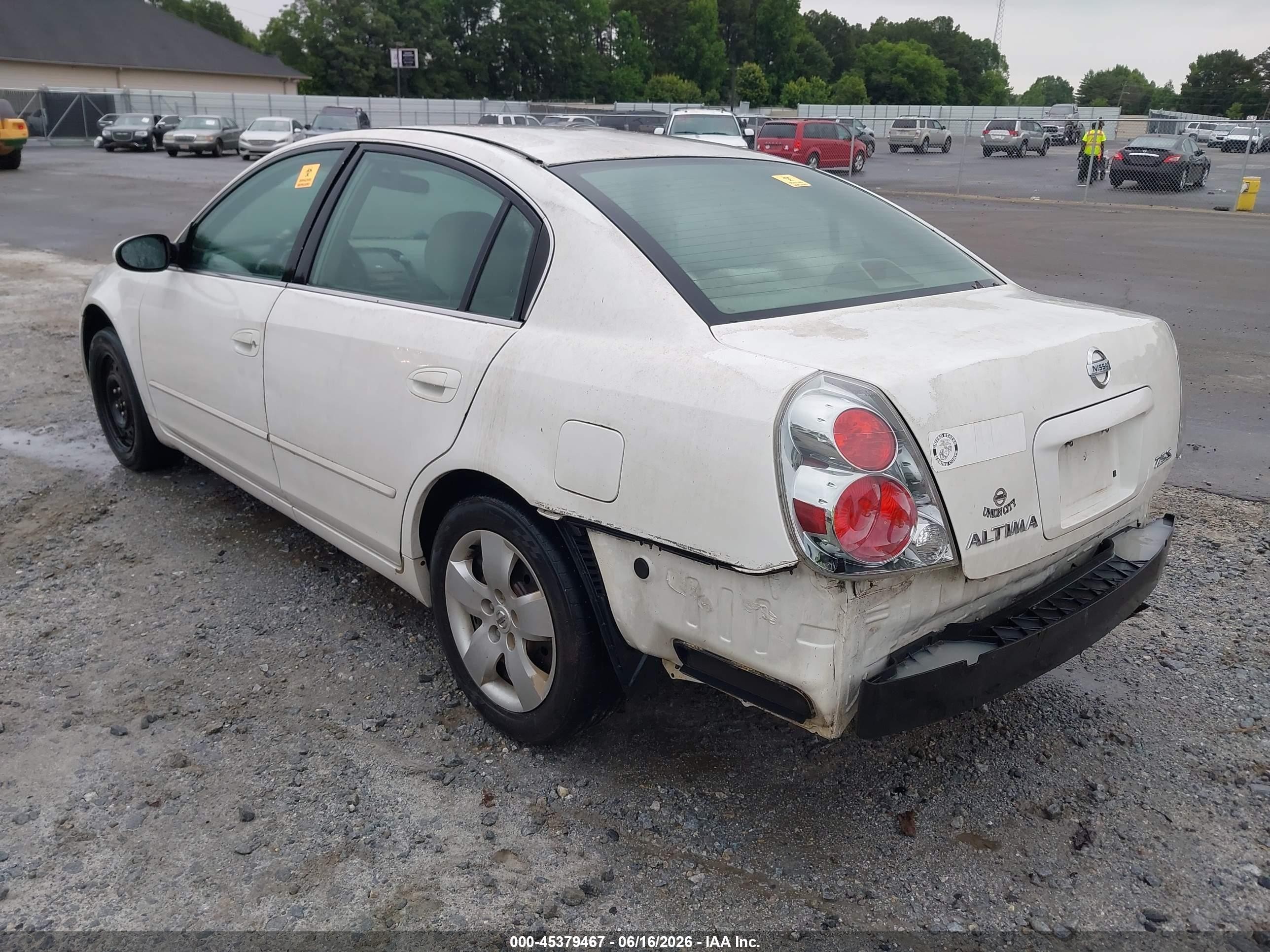 2005 Nissan Altima 2.5 S White vin: 1N4AL11D75C336761