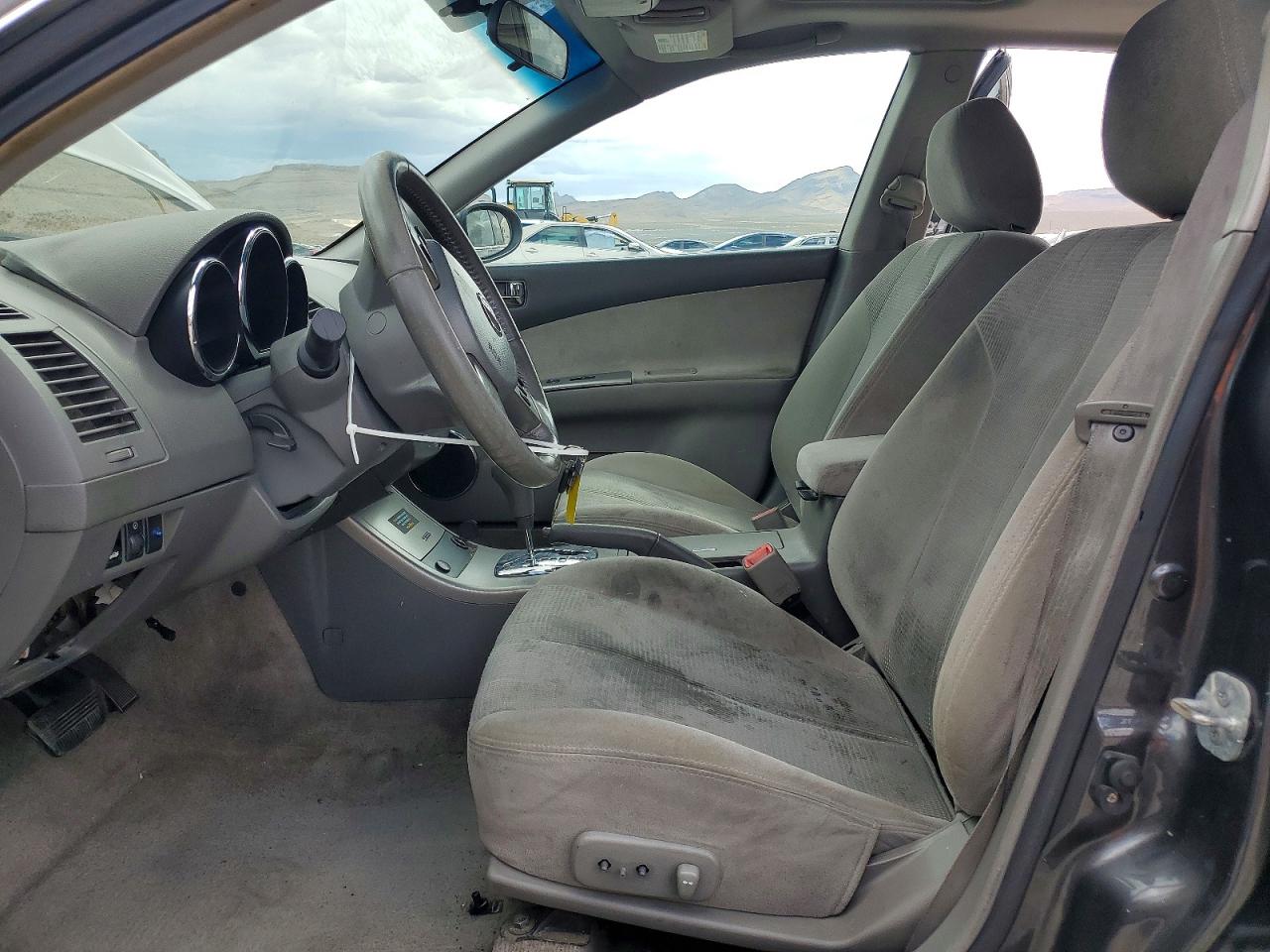 2005 Nissan Altima 2.5 Gray vin: 1N4AL11D75N447086
