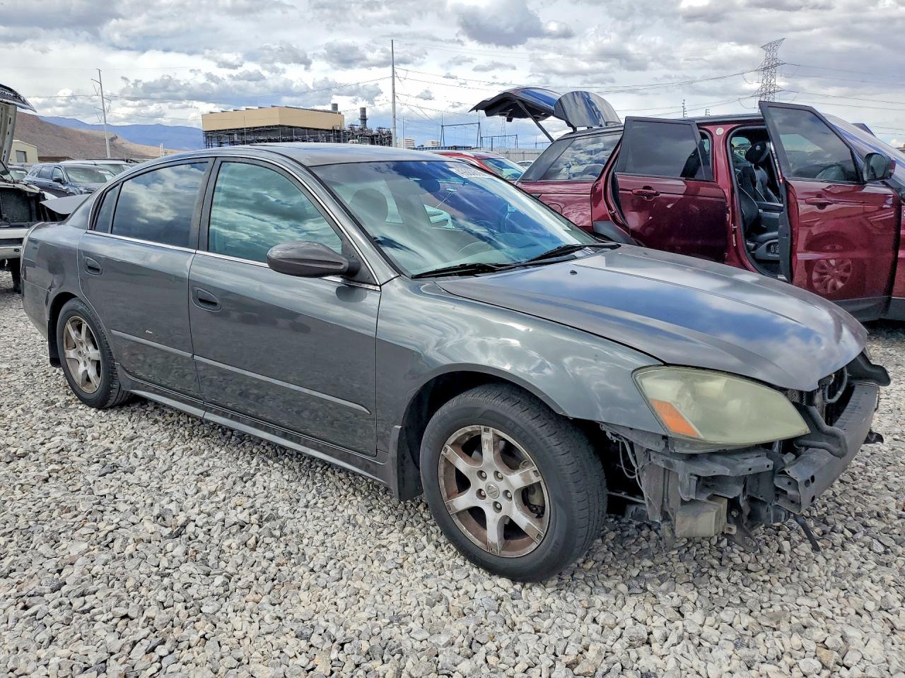 2005 Nissan Altima 2.5 Gray vin: 1N4AL11D75N447086
