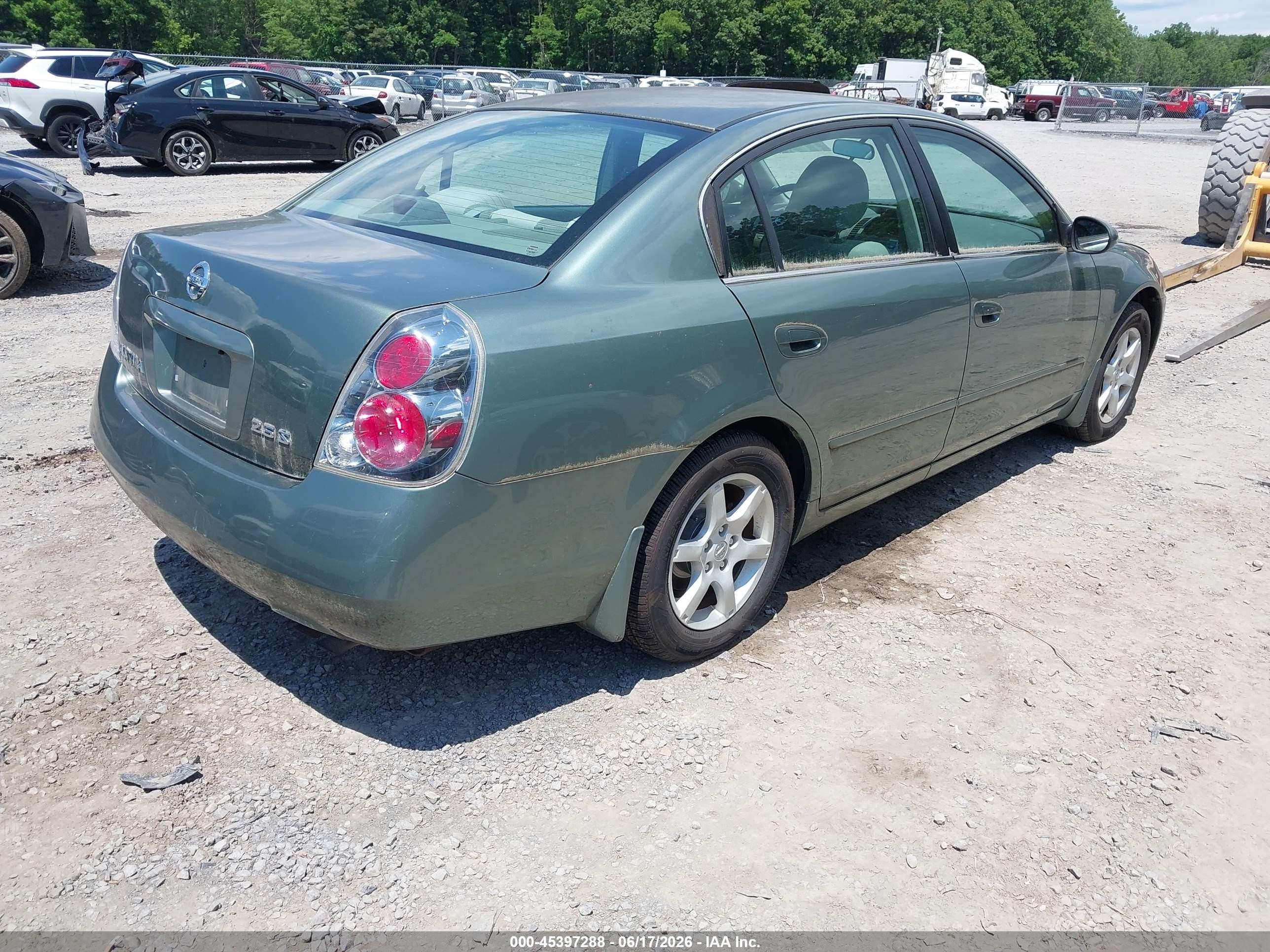 2005 Nissan Altima 2.5 S Green vin: 1N4AL11D75N472313