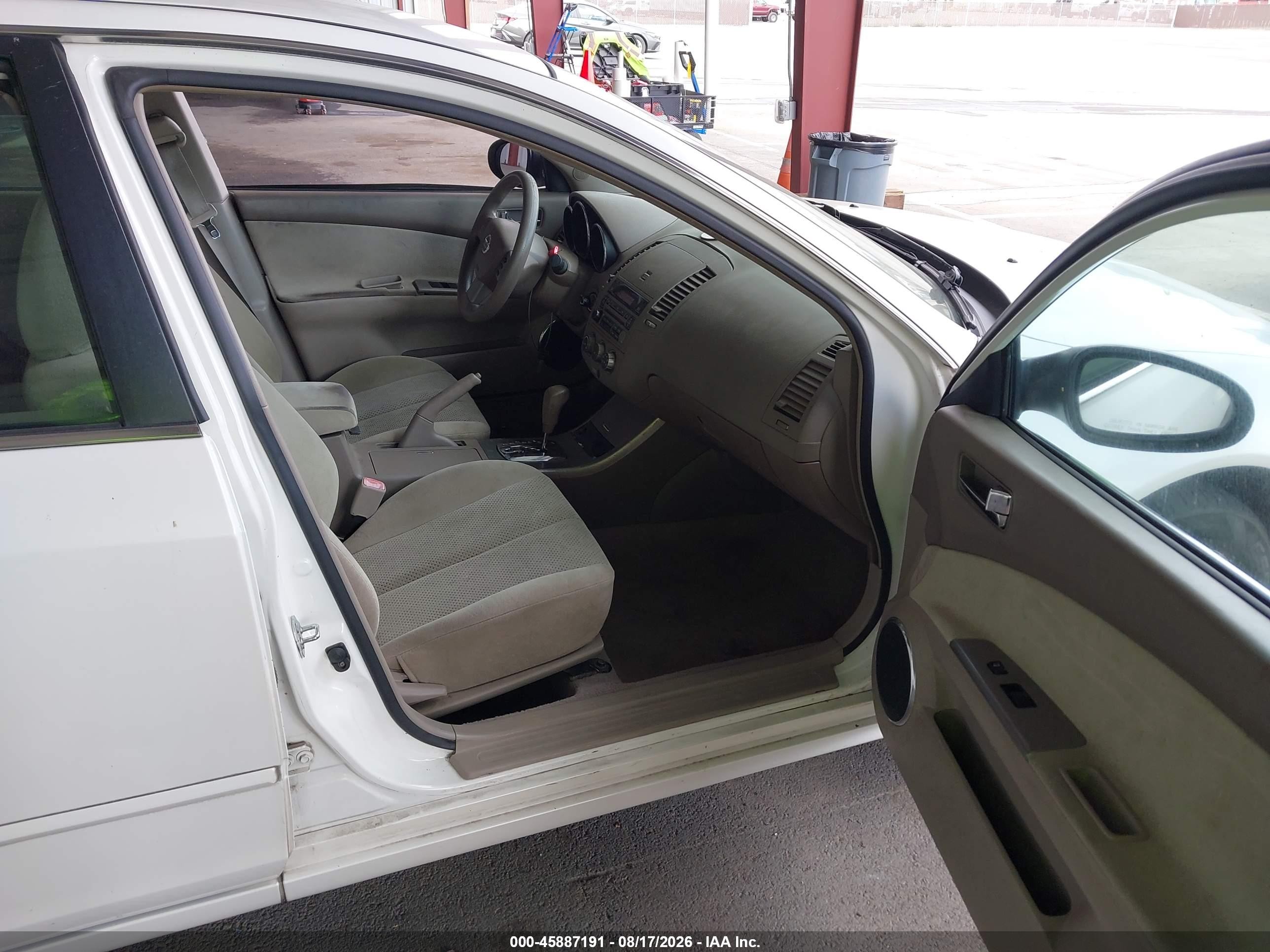 2006 Nissan Altima 2.5 S White vin: 1N4AL11D76C161283