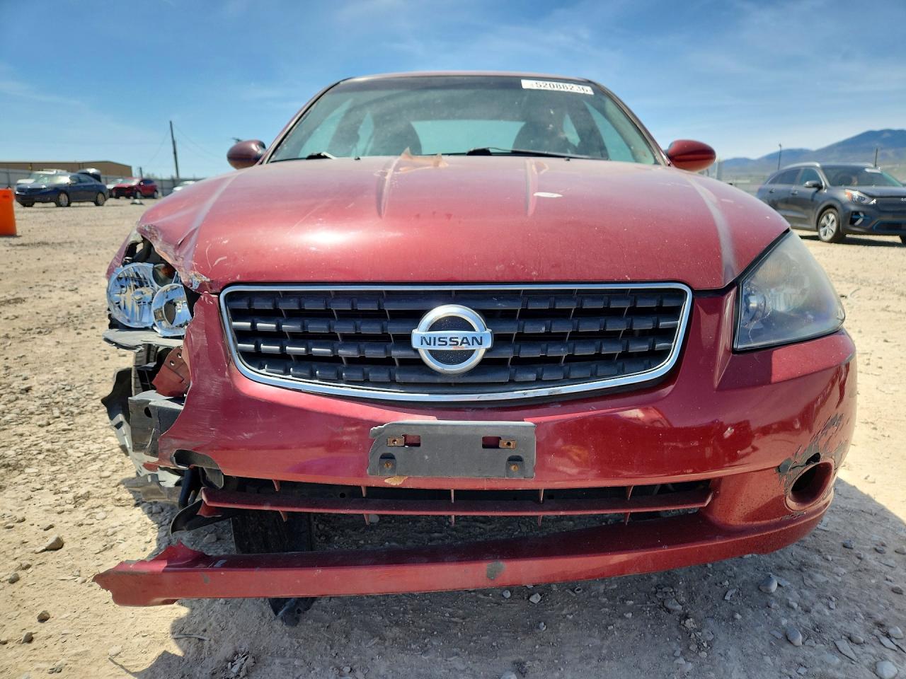 2006 Nissan Altima 2.5 Red vin: 1N4AL11D76N309419