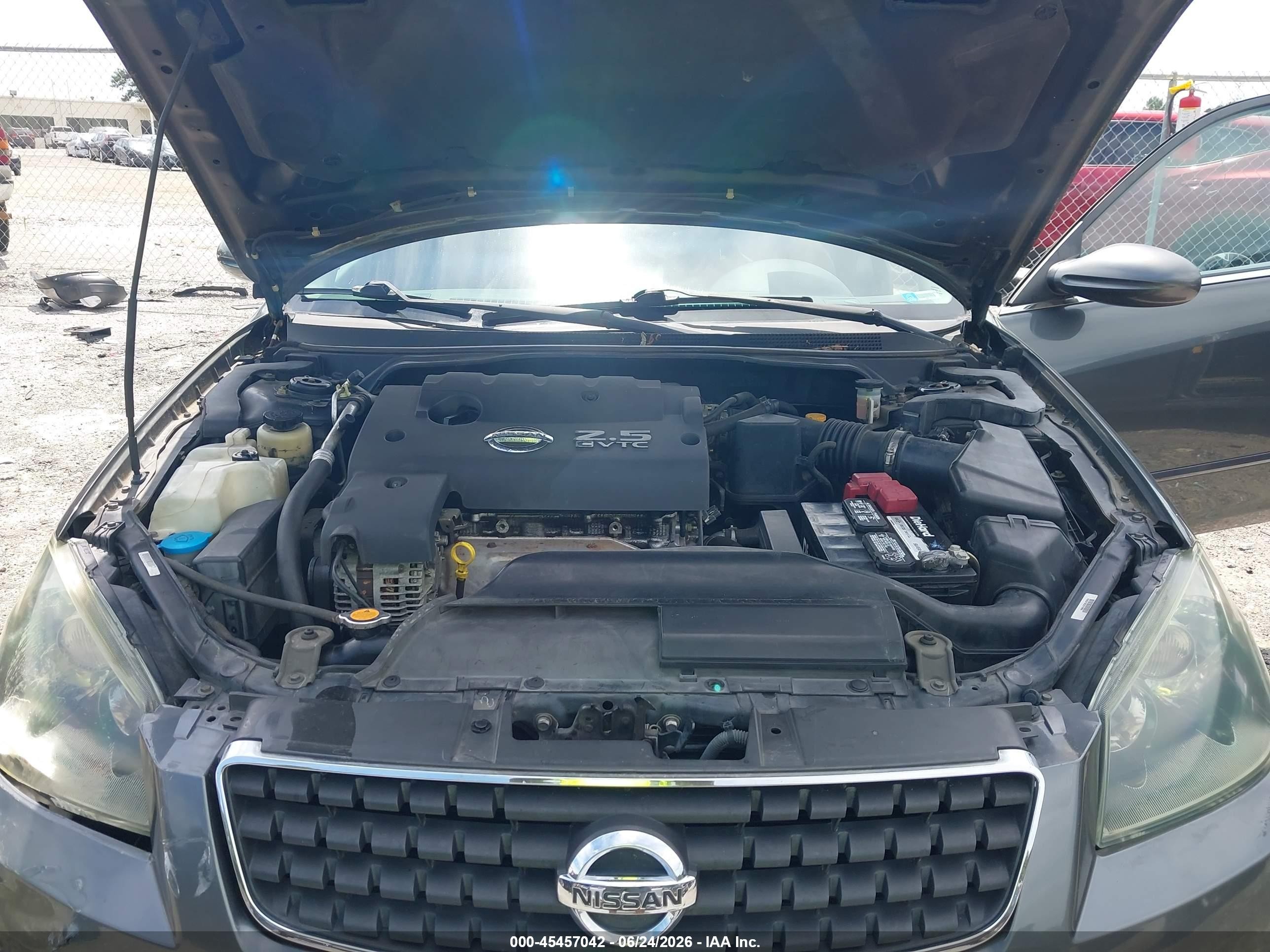 2006 Nissan Altima 2.5 S Серый vin: 1N4AL11D76N351394