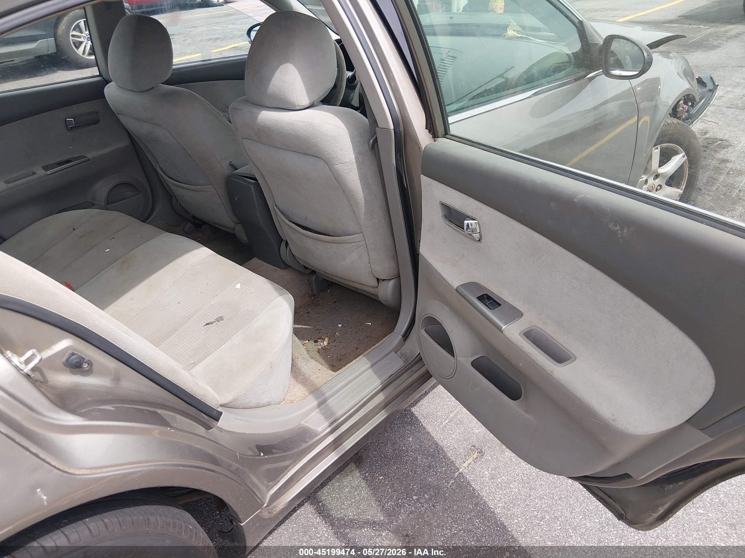 2006 Nissan Altima 2.5 S Tan vin: 1N4AL11D76N406880