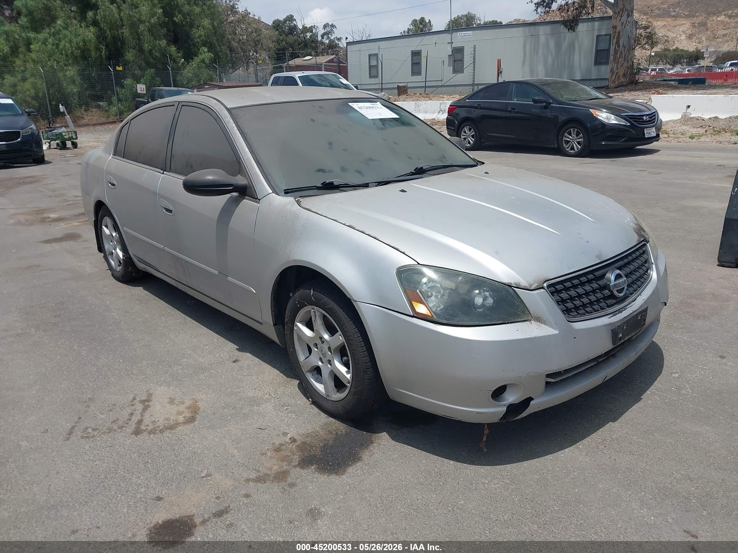 1N4AL11D76N415384