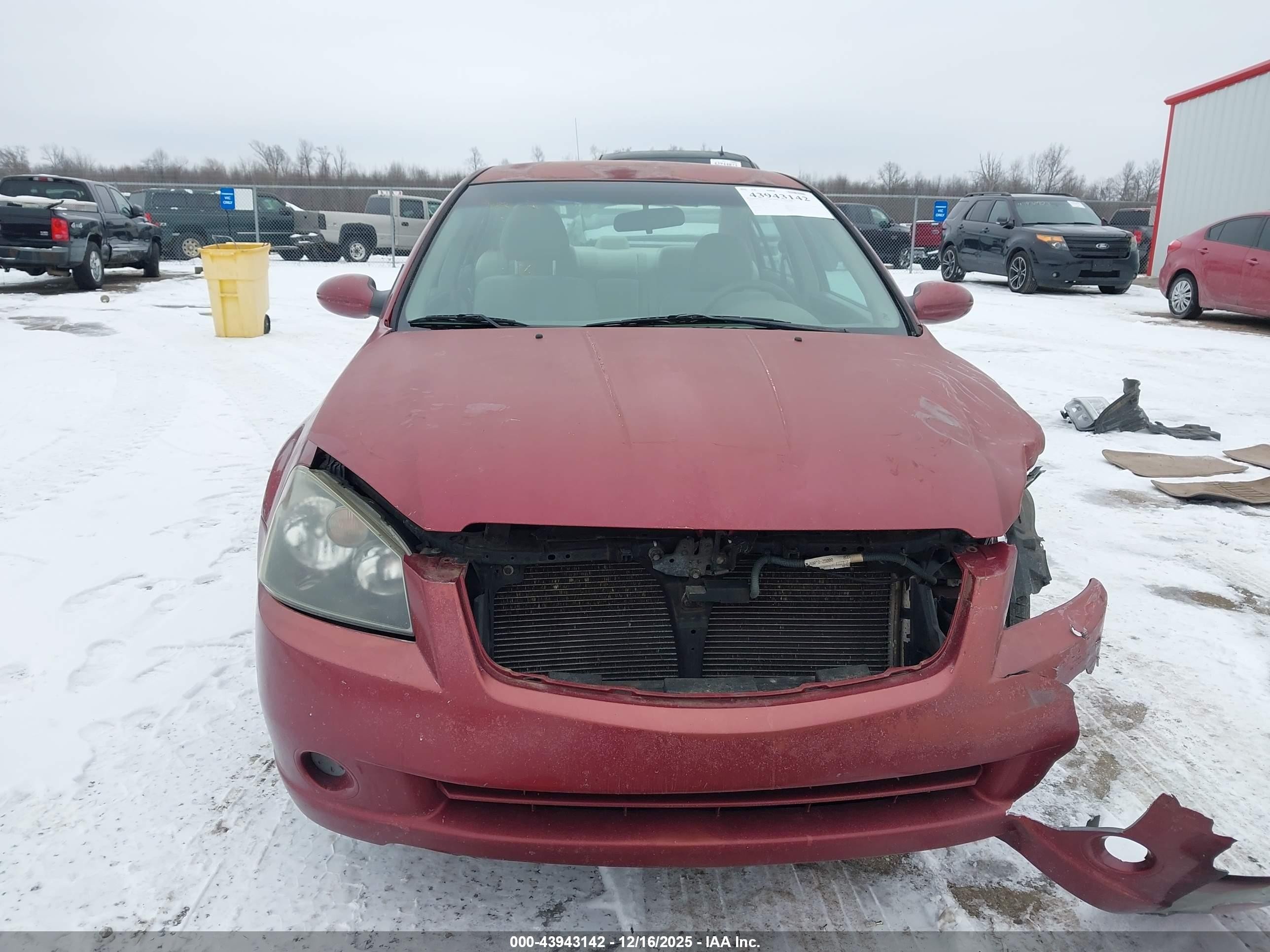 2006 Nissan Altima 2.5 S Red vin: 1N4AL11D76N449972