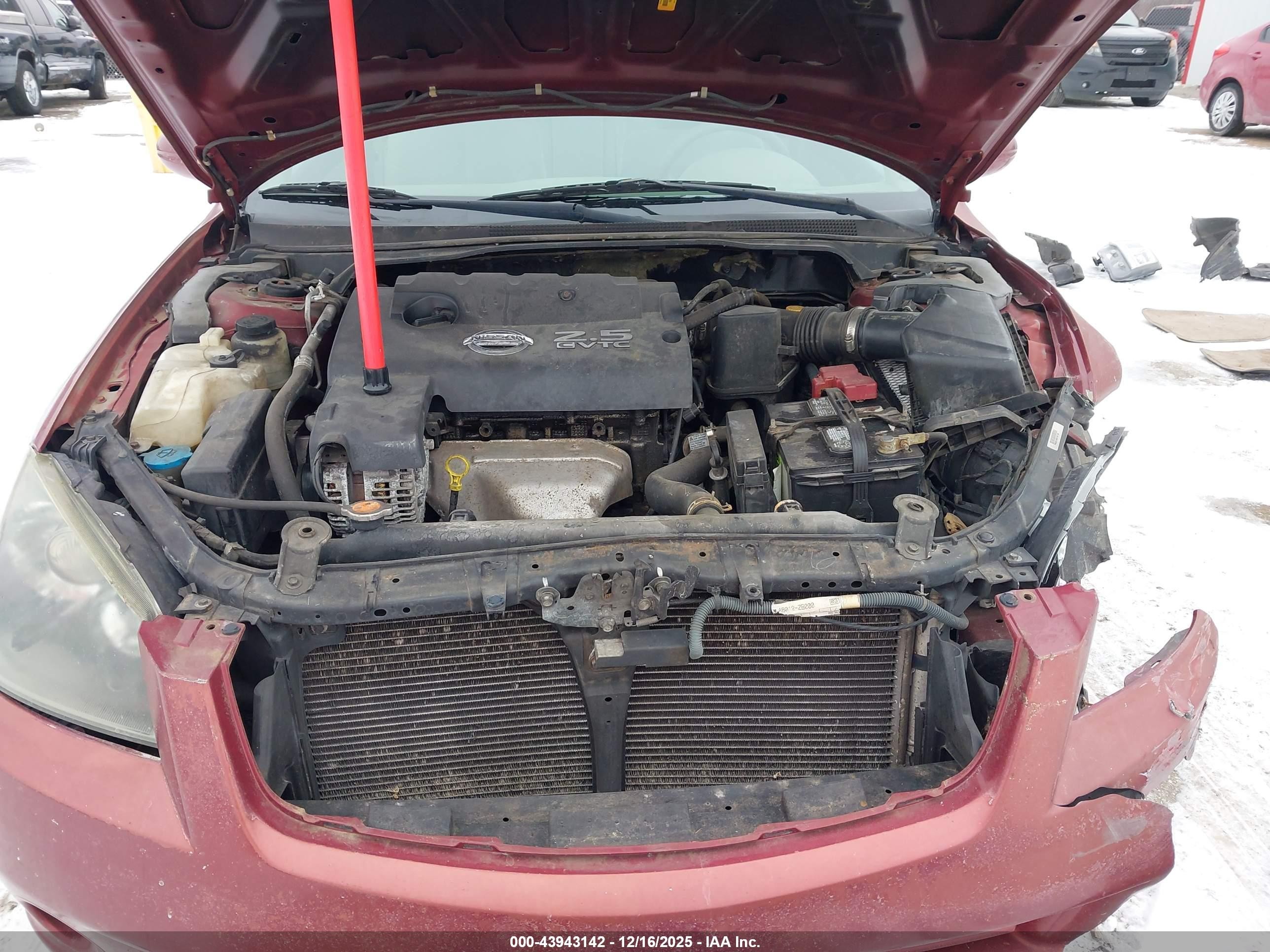 2006 Nissan Altima 2.5 S Red vin: 1N4AL11D76N449972