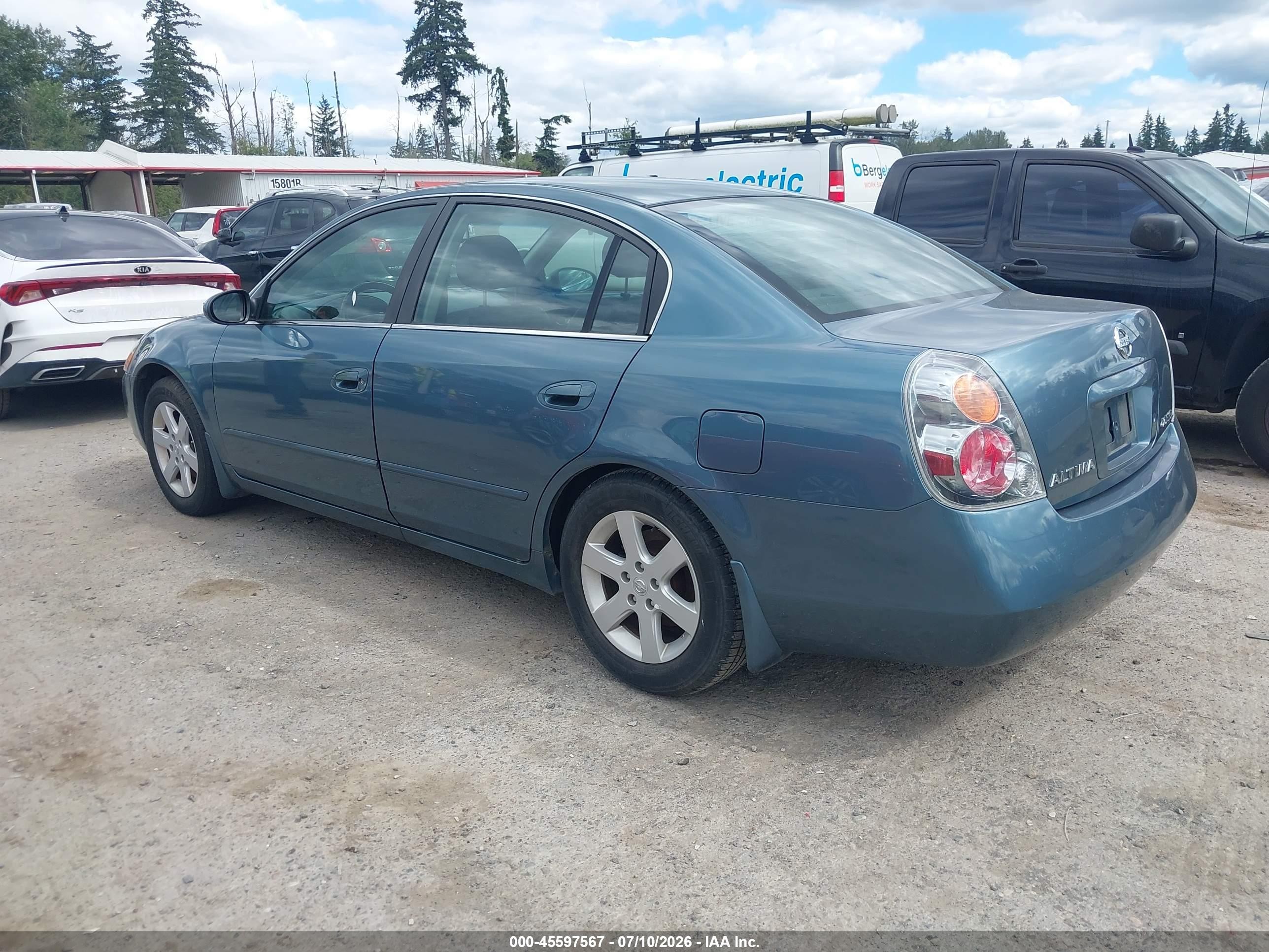 2002 Nissan Altima 2.5 Sl Blue vin: 1N4AL11D82C235711