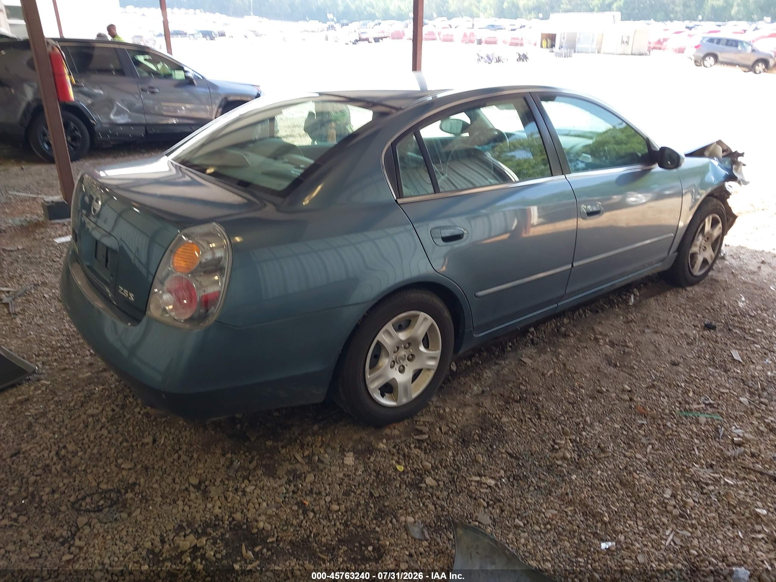 2002 Nissan Altima 2.5 S Синий vin: 1N4AL11D82C276565