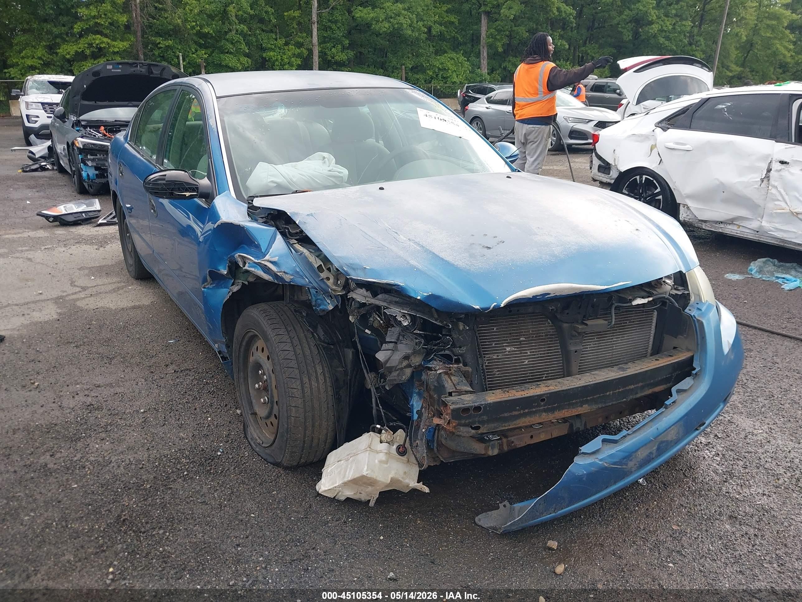 2003 Nissan Altima 2.5 S Blue vin: 1N4AL11D83C230851