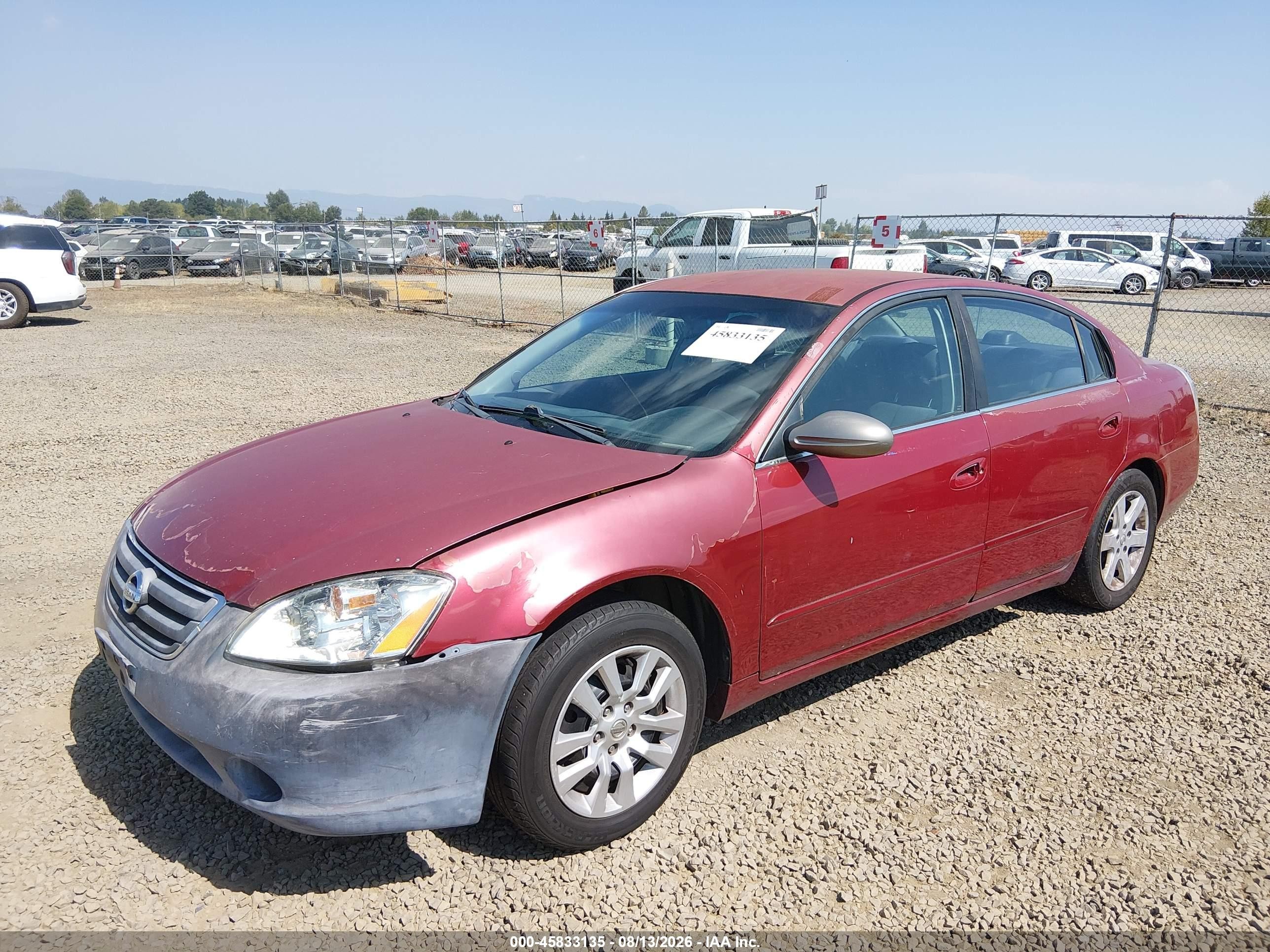 2003 Nissan Altima 2.5 S Red vin: 1N4AL11D83C276194