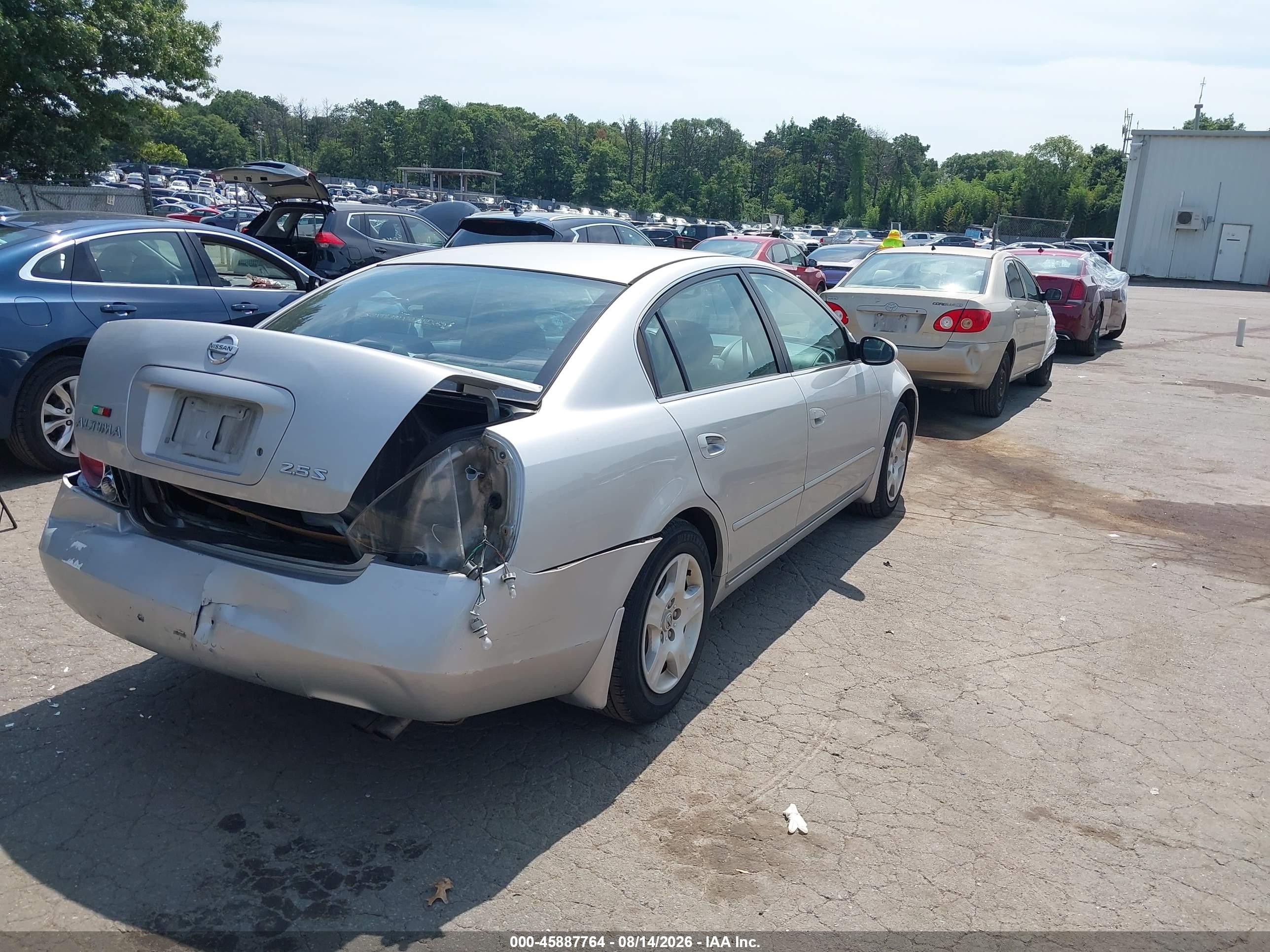 2003 Nissan Altima 2.5 S Silver vin: 1N4AL11D83C325510