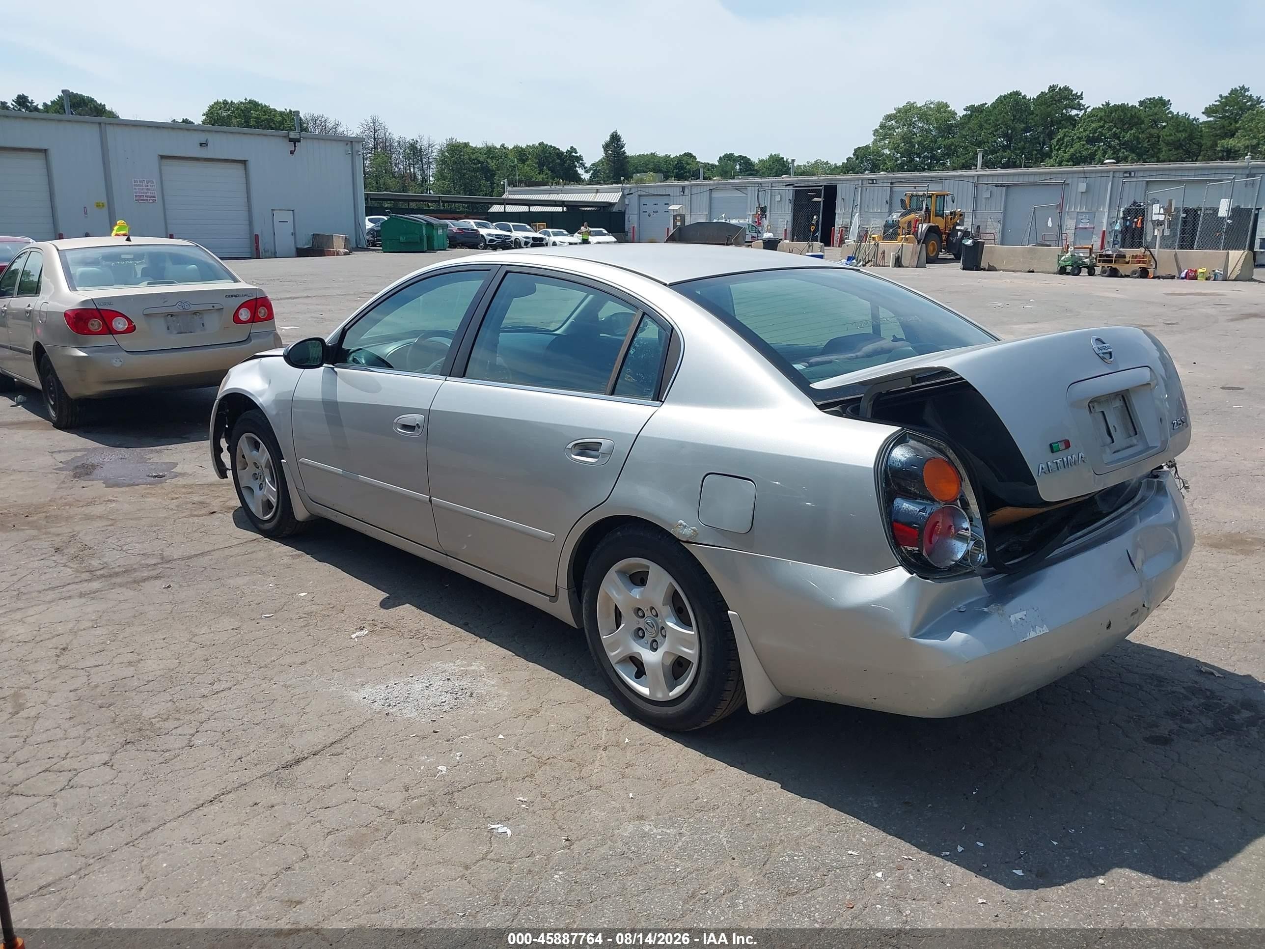 2003 Nissan Altima 2.5 S Silver vin: 1N4AL11D83C325510