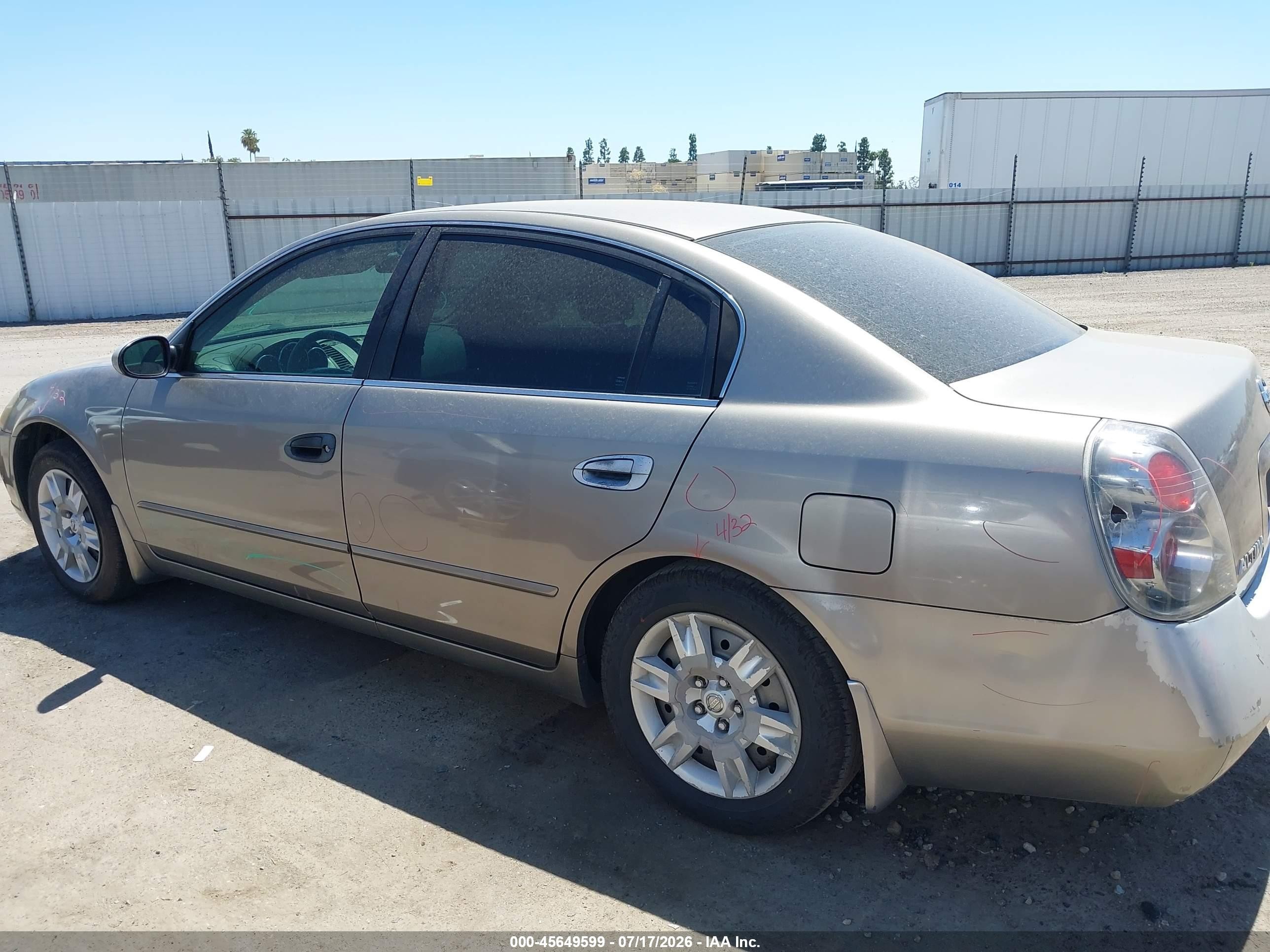 2005 Nissan Altima 2.5 S Gray vin: 1N4AL11D85C198115