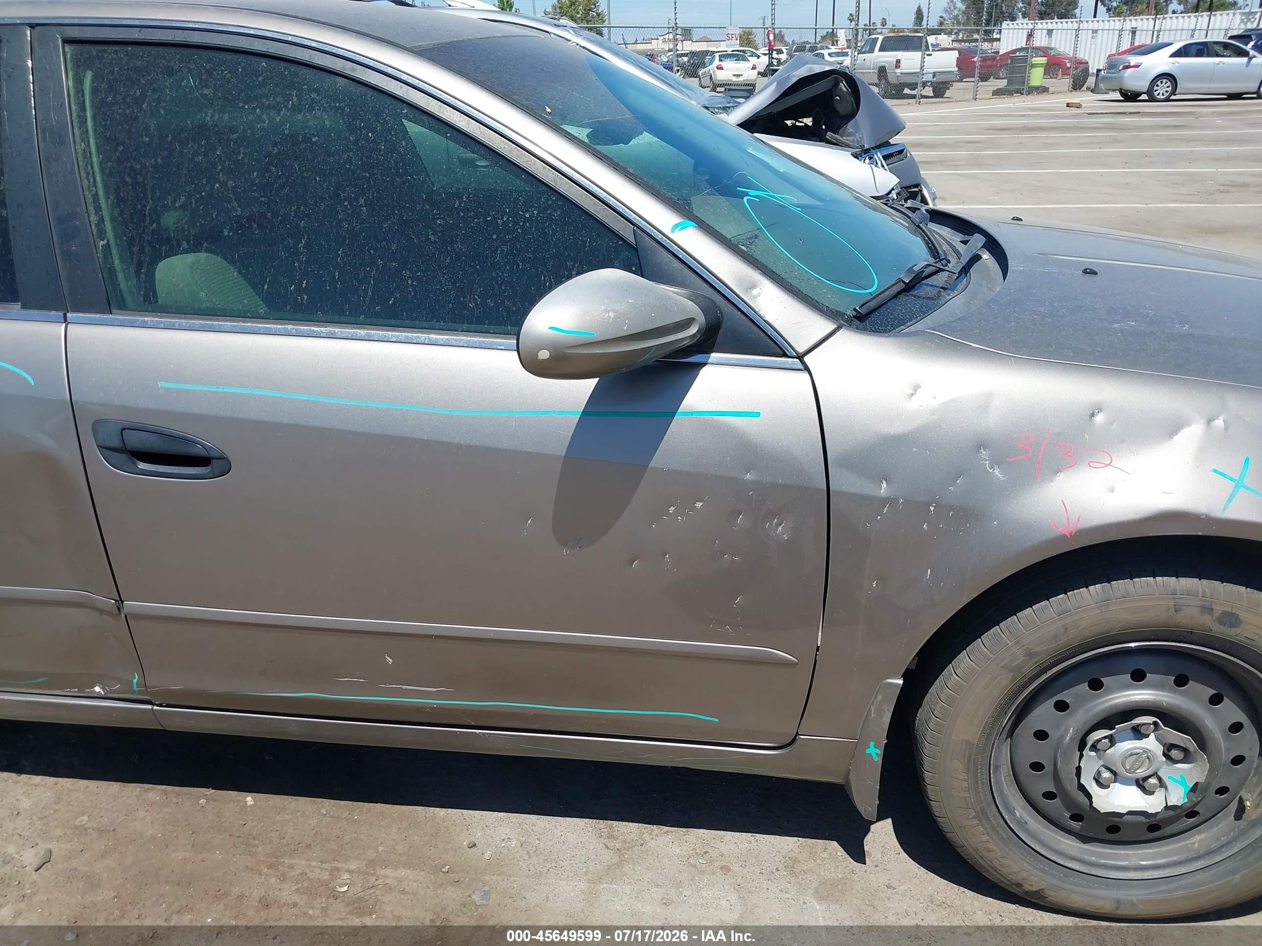 2005 Nissan Altima 2.5 S Gray vin: 1N4AL11D85C198115