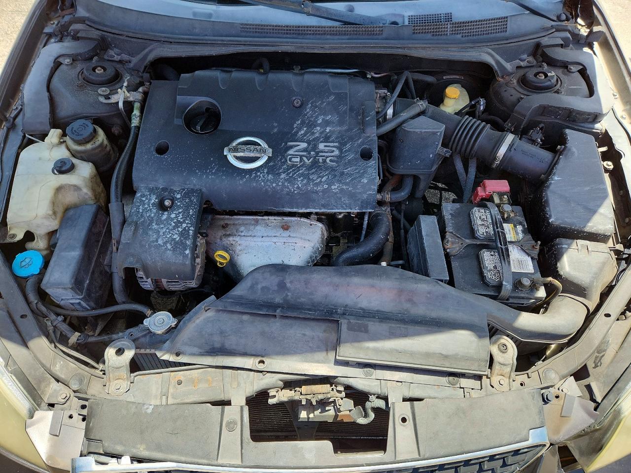 2005 Nissan Altima 2.5 Серый vin: 1N4AL11D85C205449