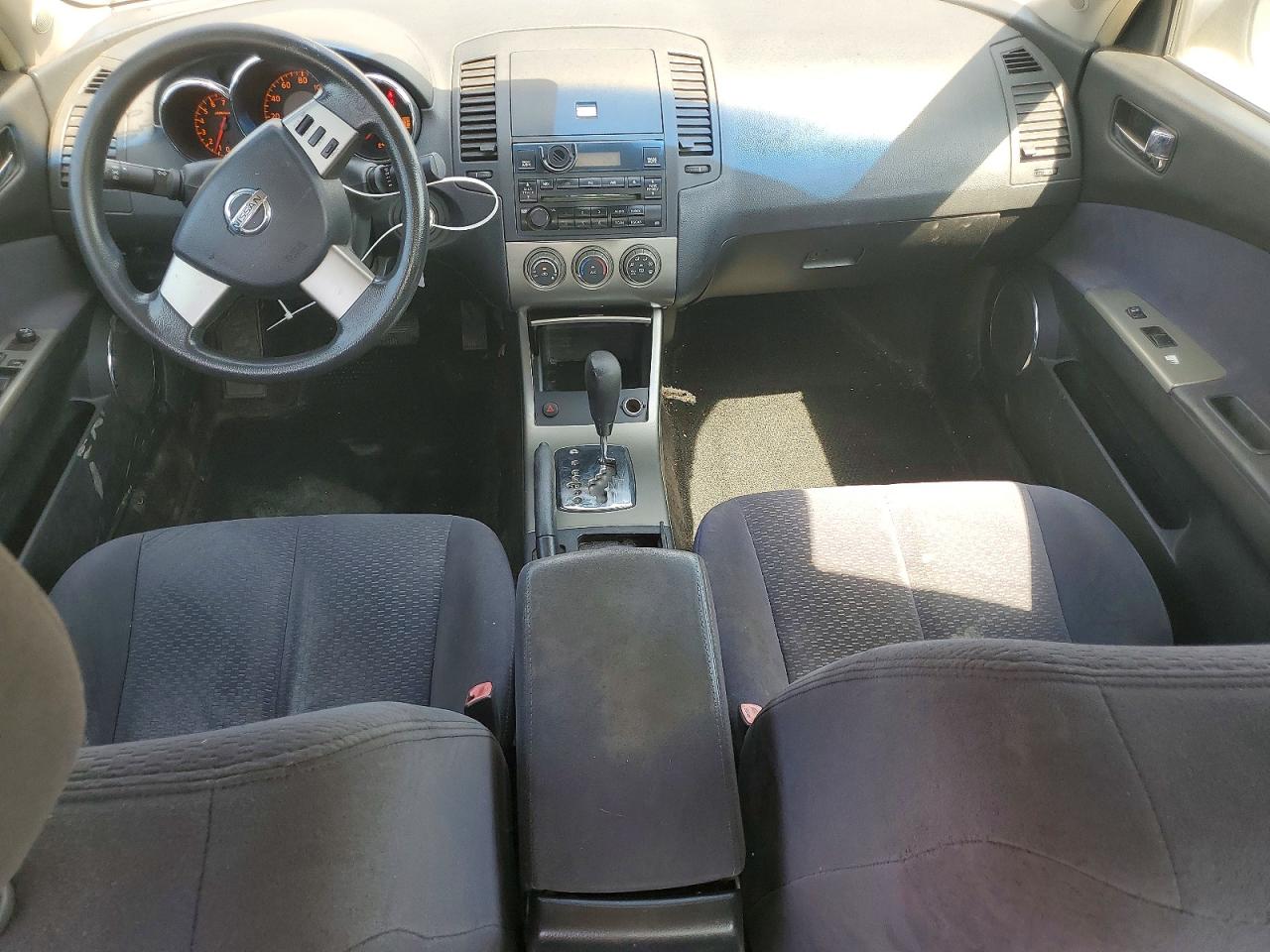 2005 Nissan Altima 2.5 Silver vin: 1N4AL11D85C209078