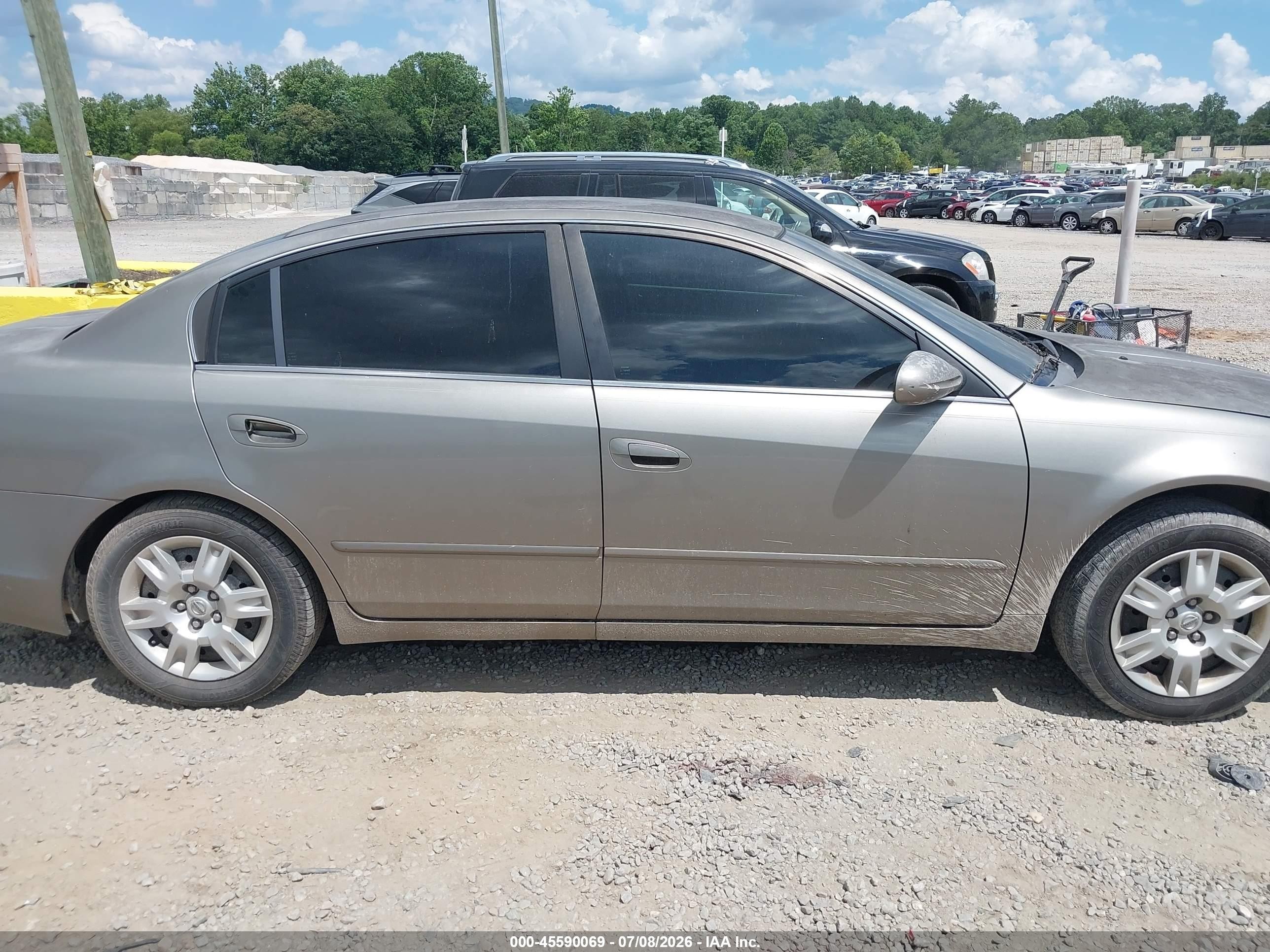 2005 Nissan Altima 2.5 S Champagne vin: 1N4AL11D85C395091