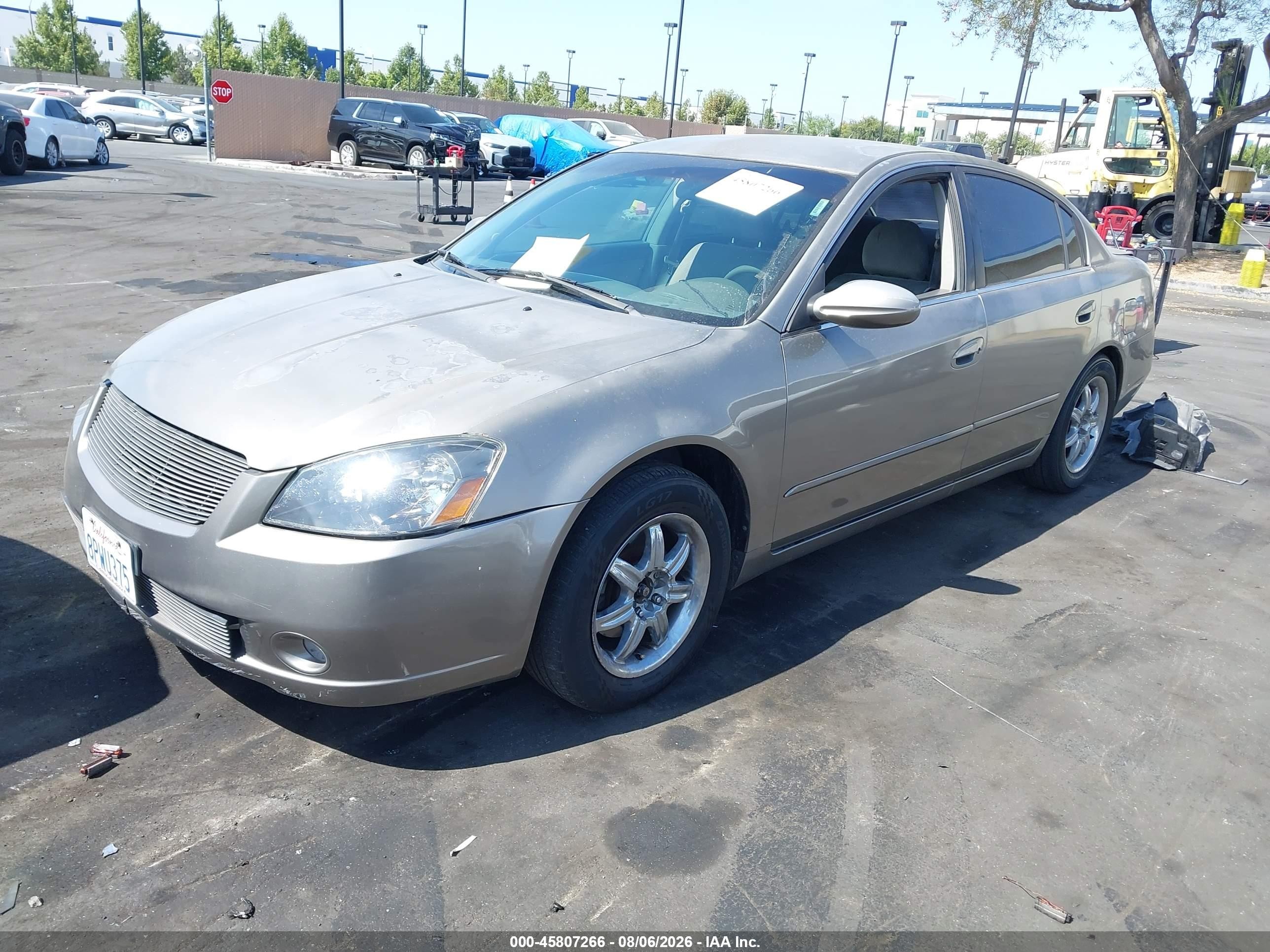 2005 Nissan Altima 2.5 S Золотой vin: 1N4AL11D85N416171