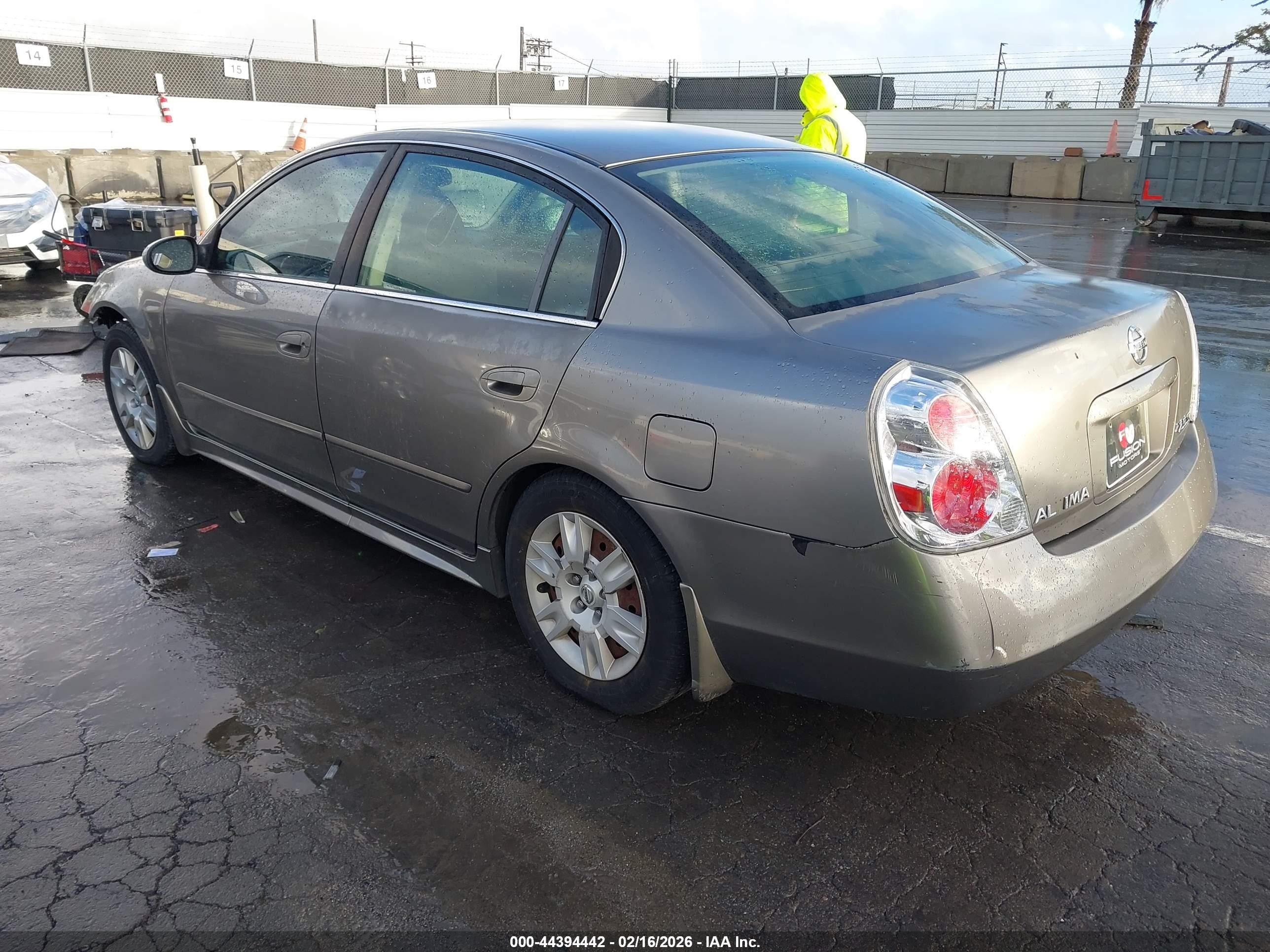 2006 Nissan Altima 2.5 S Золотой vin: 1N4AL11D86C136893