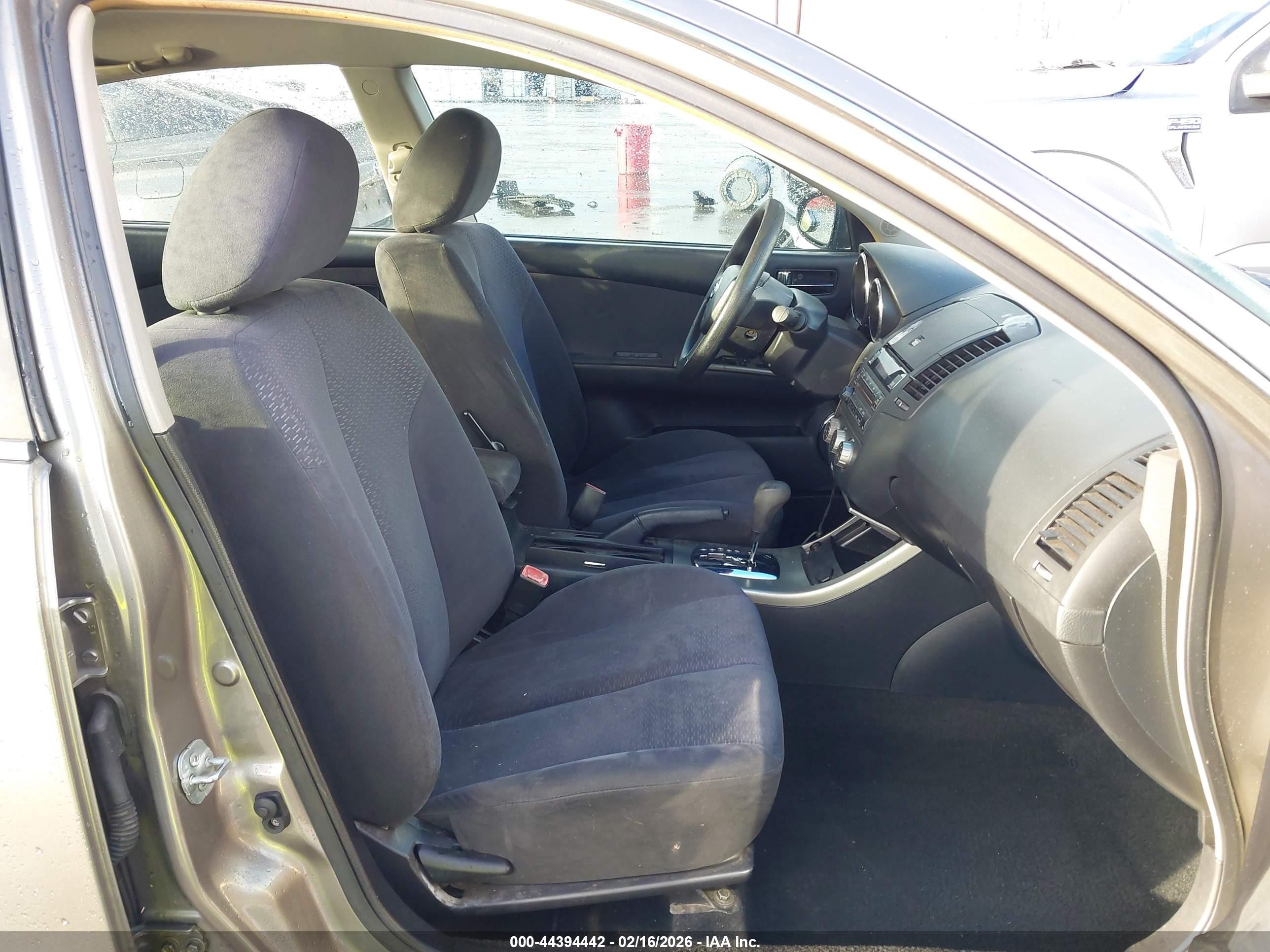 2006 Nissan Altima 2.5 S Золотой vin: 1N4AL11D86C136893