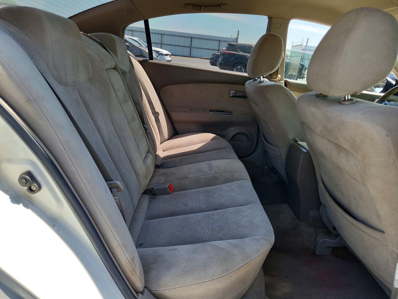2006 Nissan Altima 2.5 White vin: 1N4AL11D86C159557