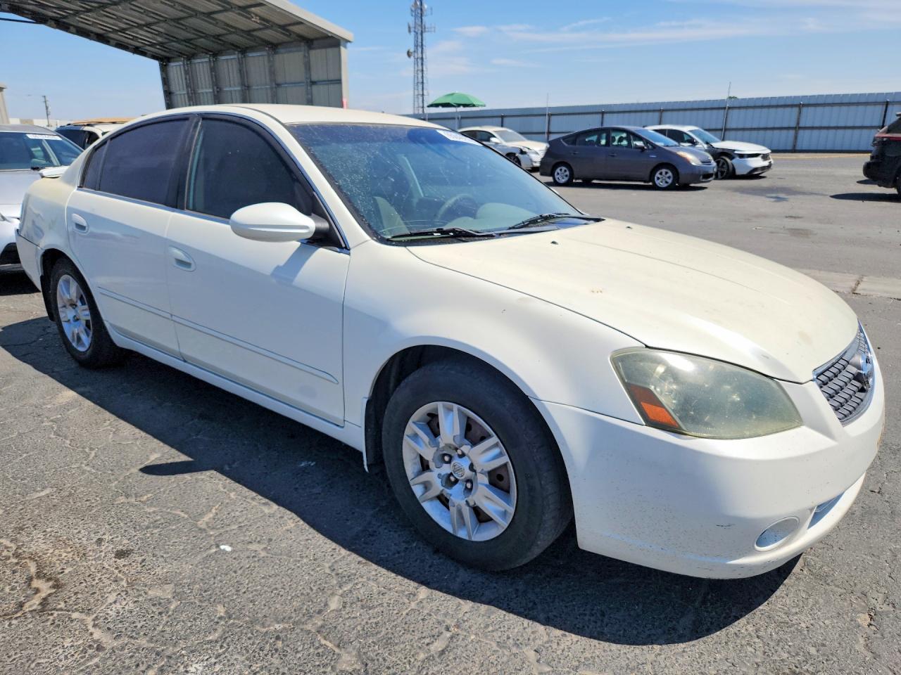 2006 Nissan Altima 2.5 White vin: 1N4AL11D86C159557