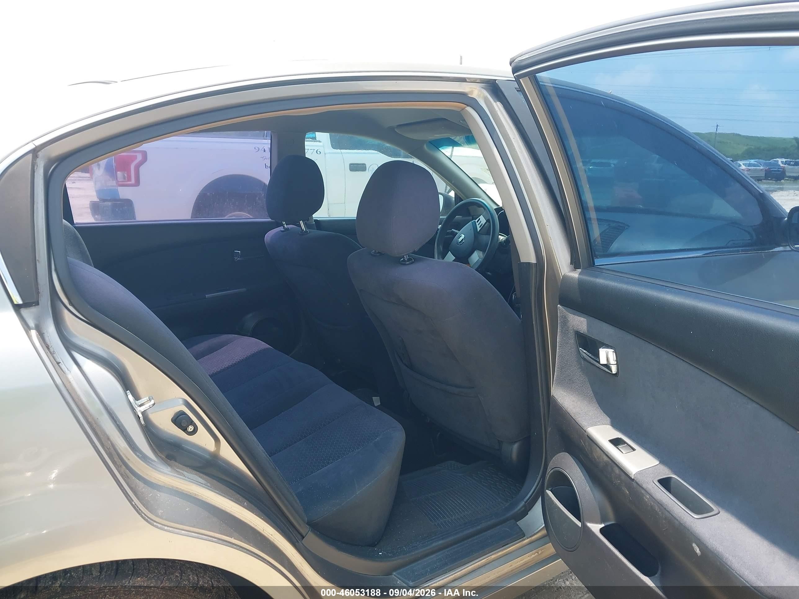 2006 Nissan Altima 2.5 S Gold vin: 1N4AL11D86C201144