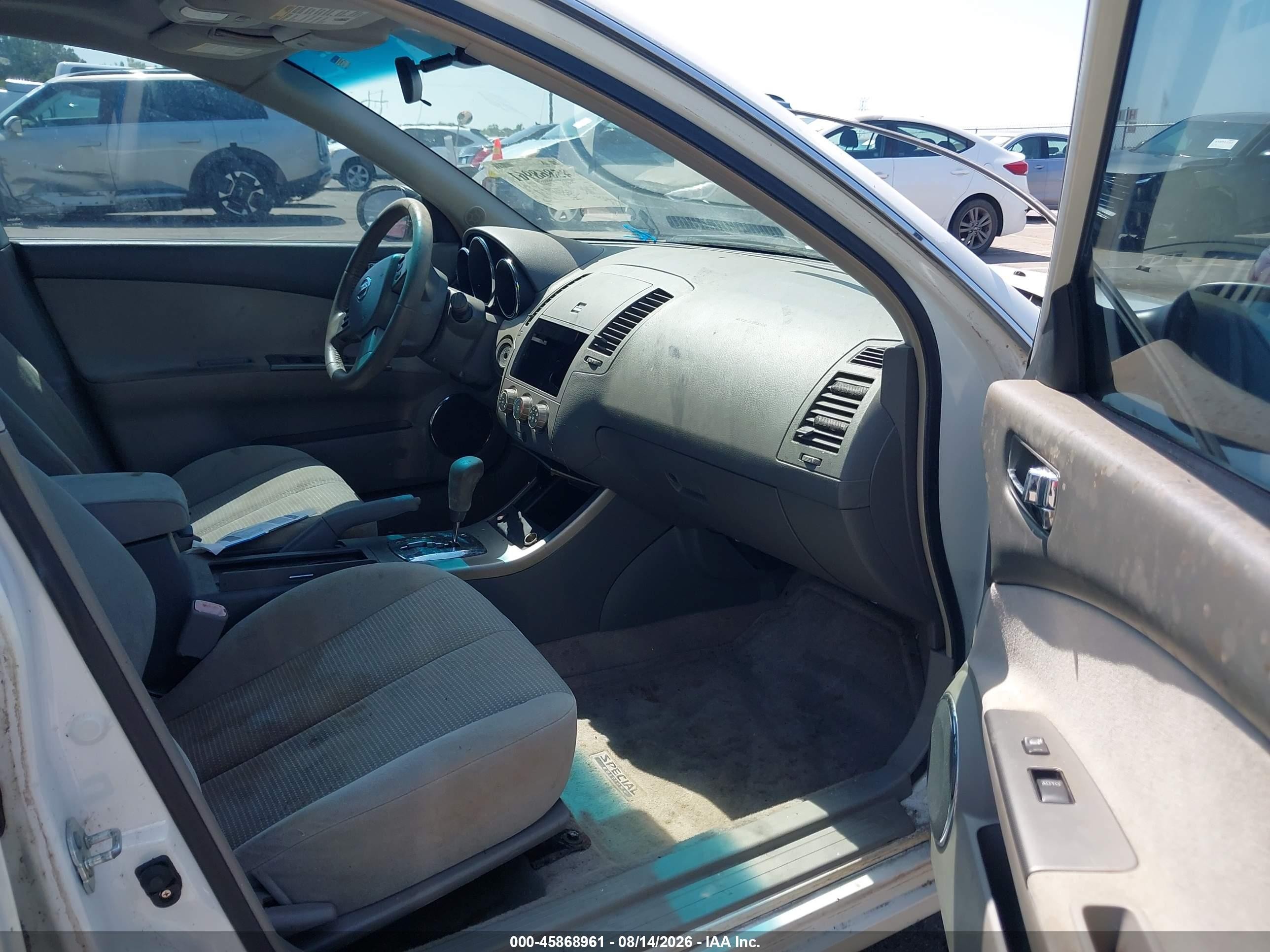 2006 Nissan Altima 2.5 S White vin: 1N4AL11D86N321000