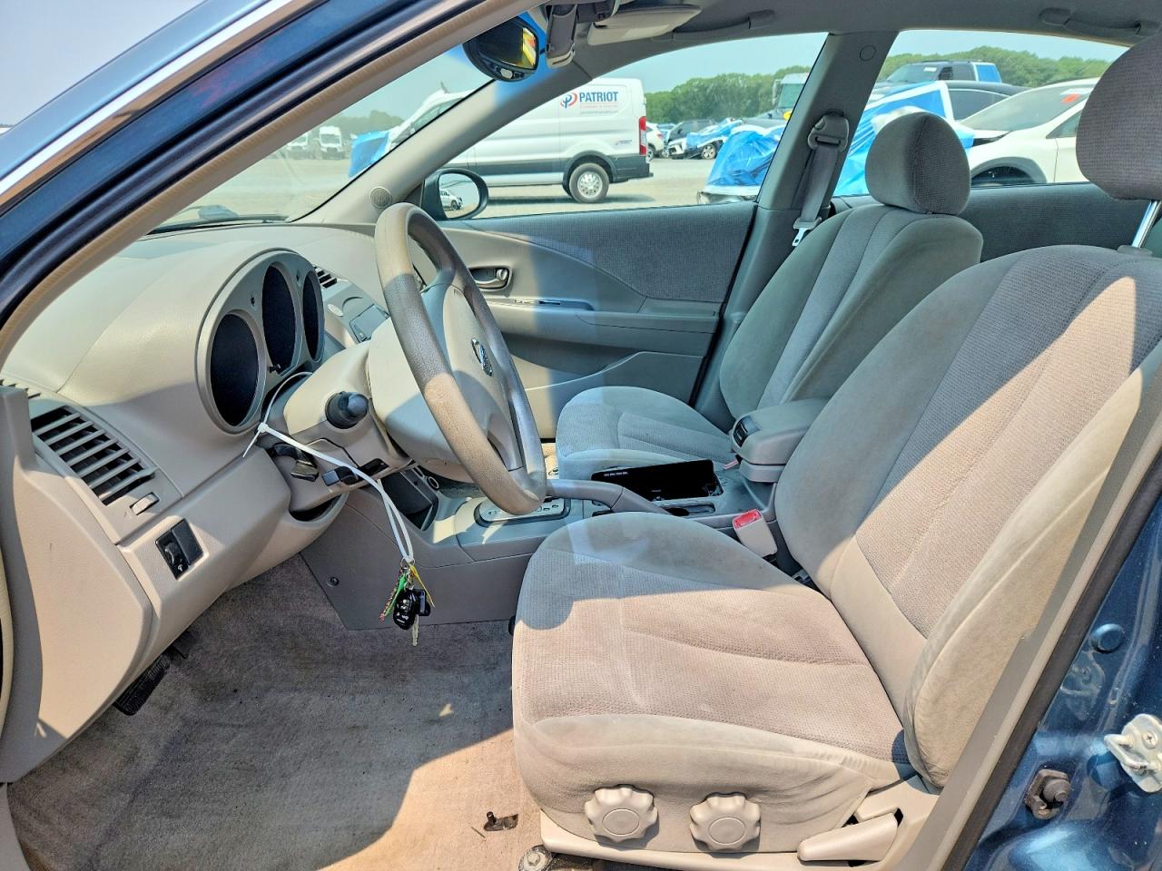 2002 Nissan Altima 2.5 Зеленый vin: 1N4AL11D92C116873
