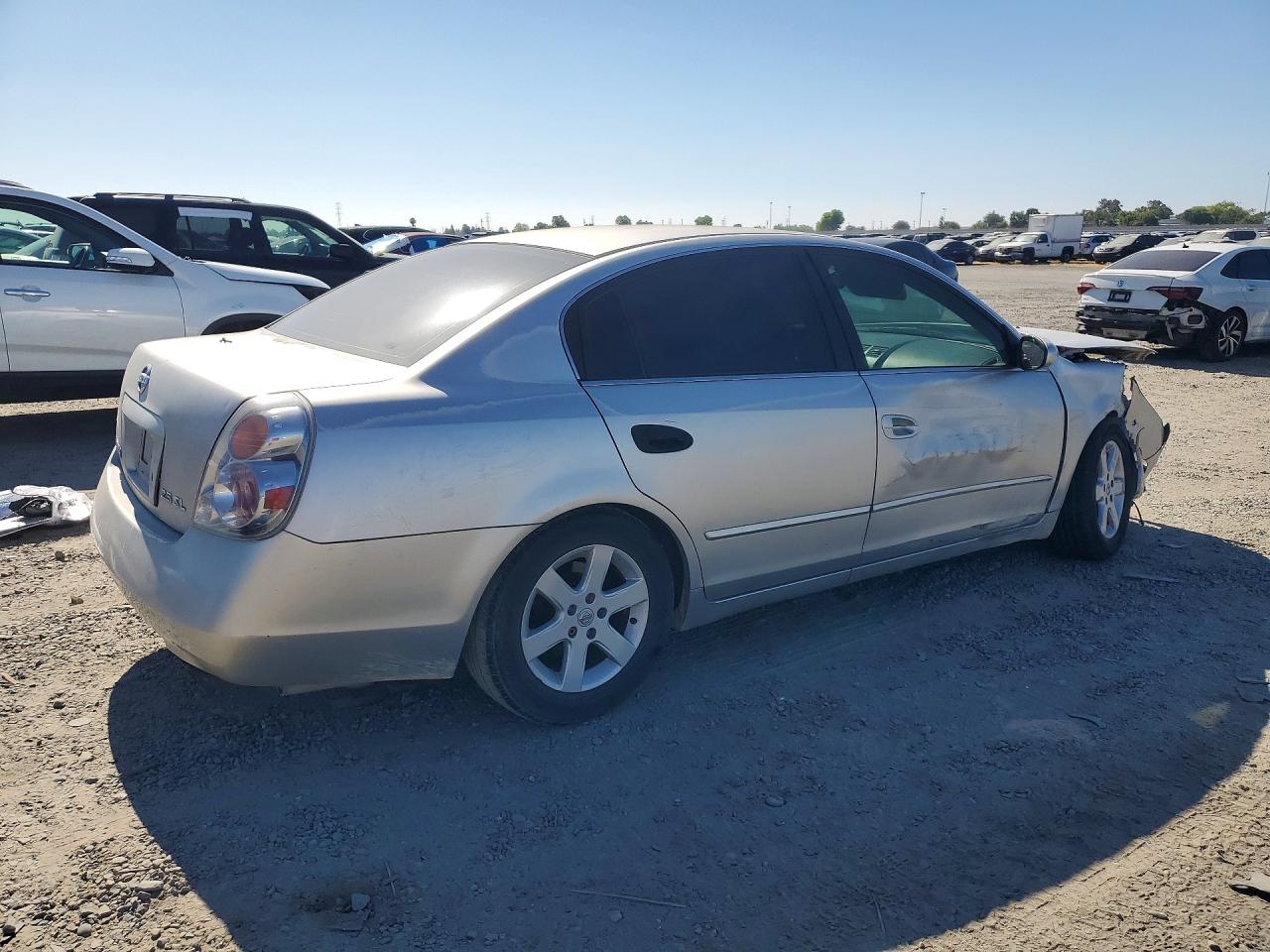 2002 Nissan Altima S Automatic Gray vin: 1N4AL11D92C196837
