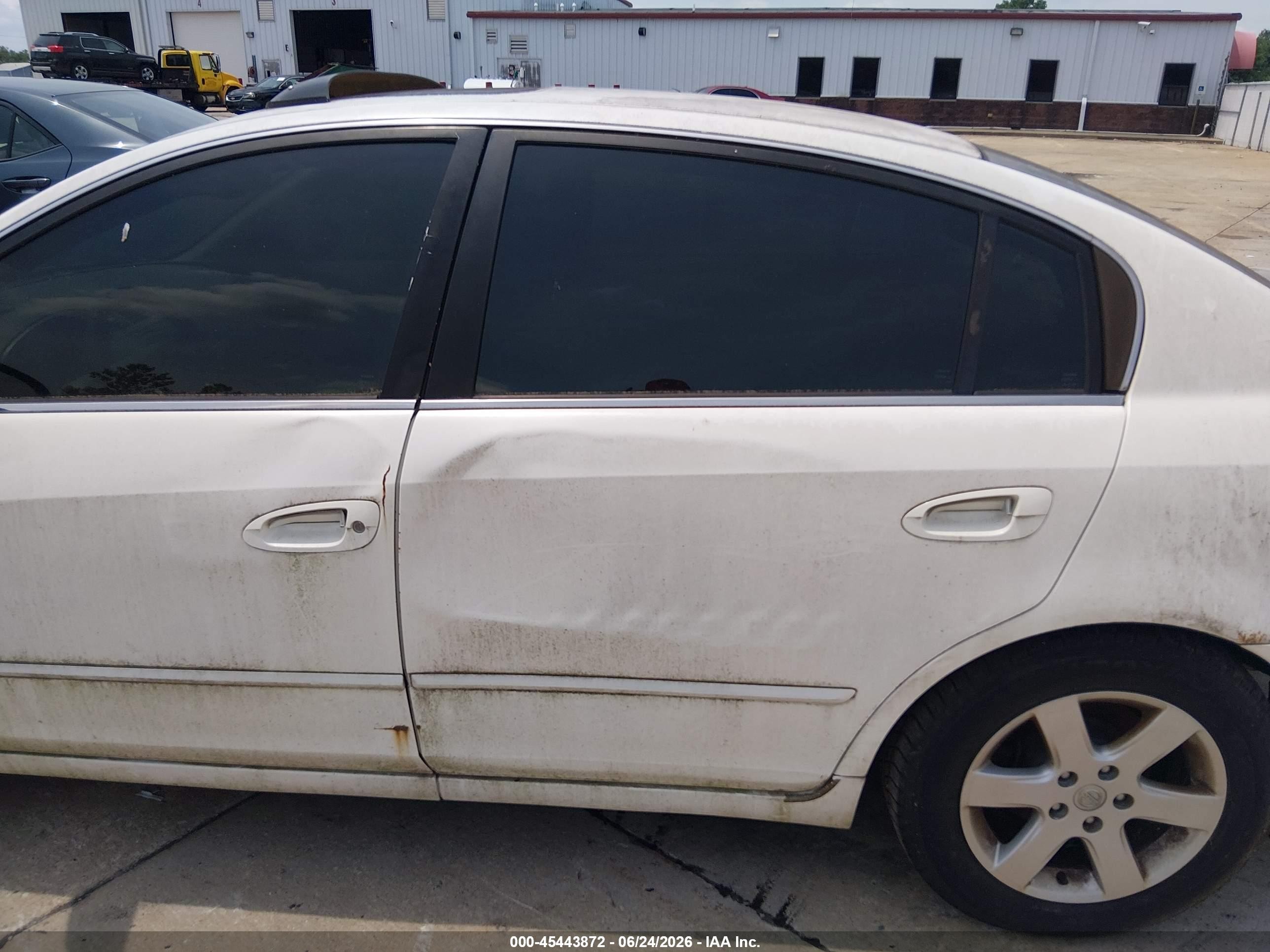 2003 Nissan Altima 2.5 Sl White vin: 1N4AL11D93C240305