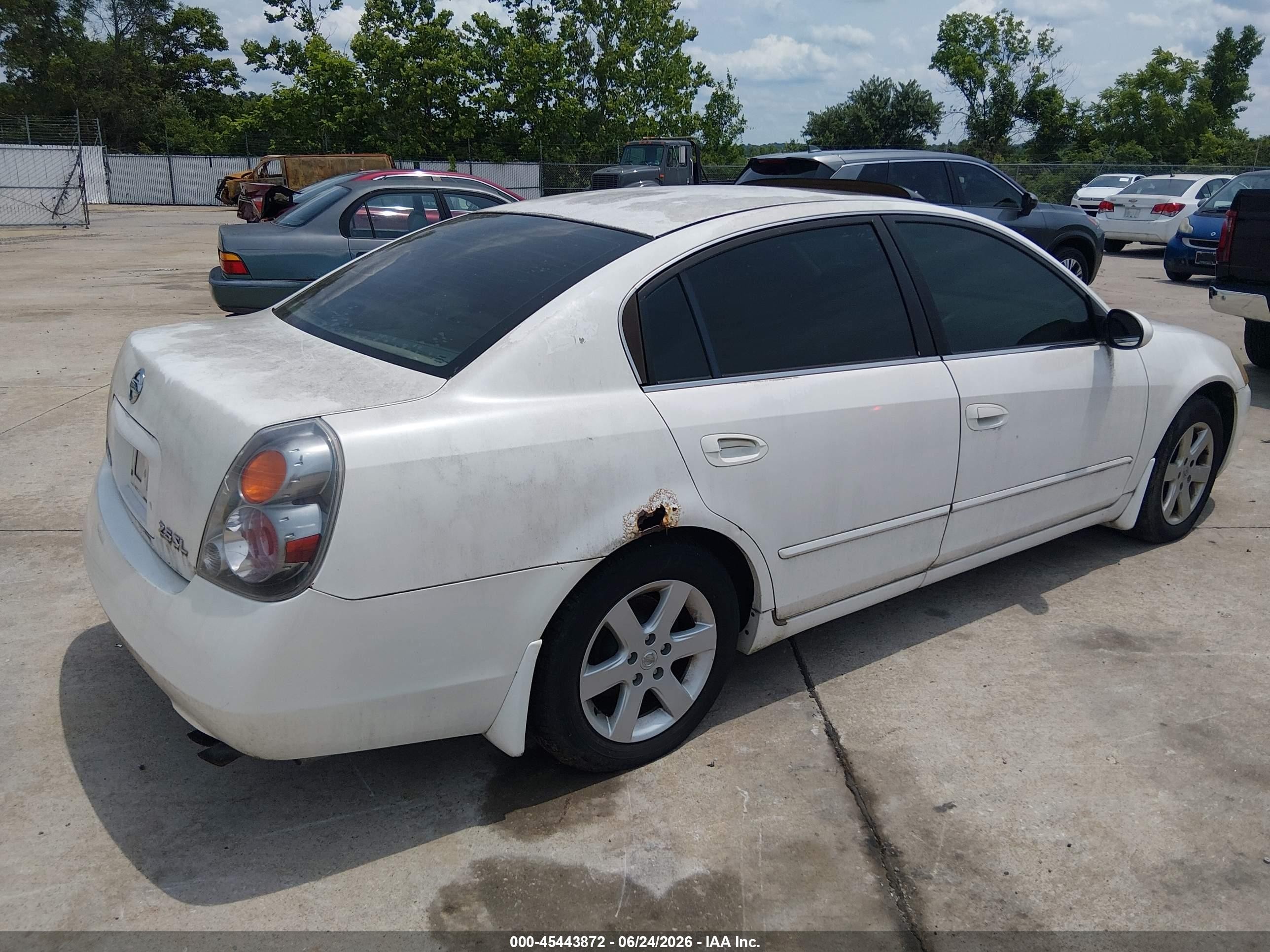 2003 Nissan Altima 2.5 Sl White vin: 1N4AL11D93C240305