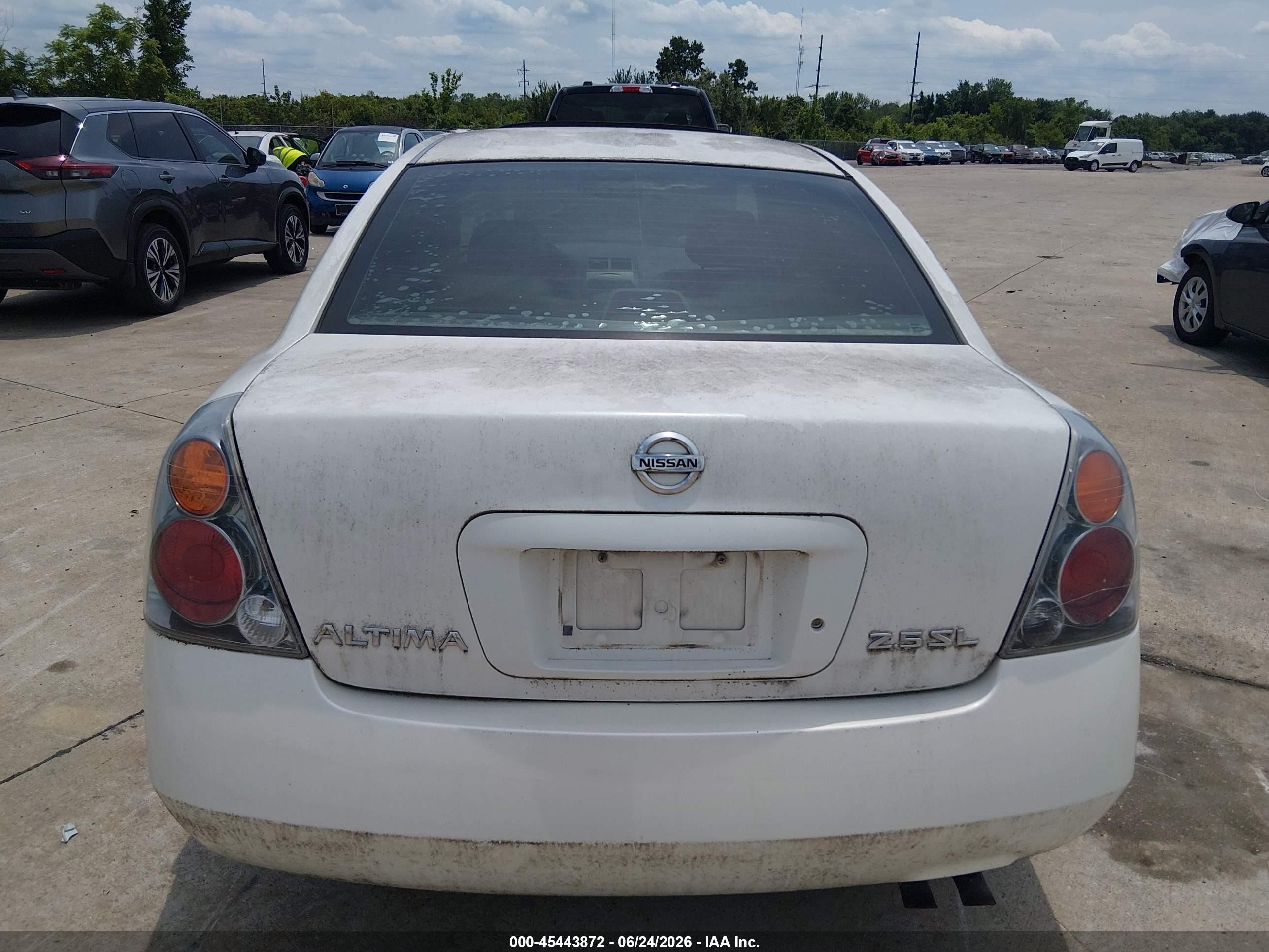 2003 Nissan Altima 2.5 Sl White vin: 1N4AL11D93C240305