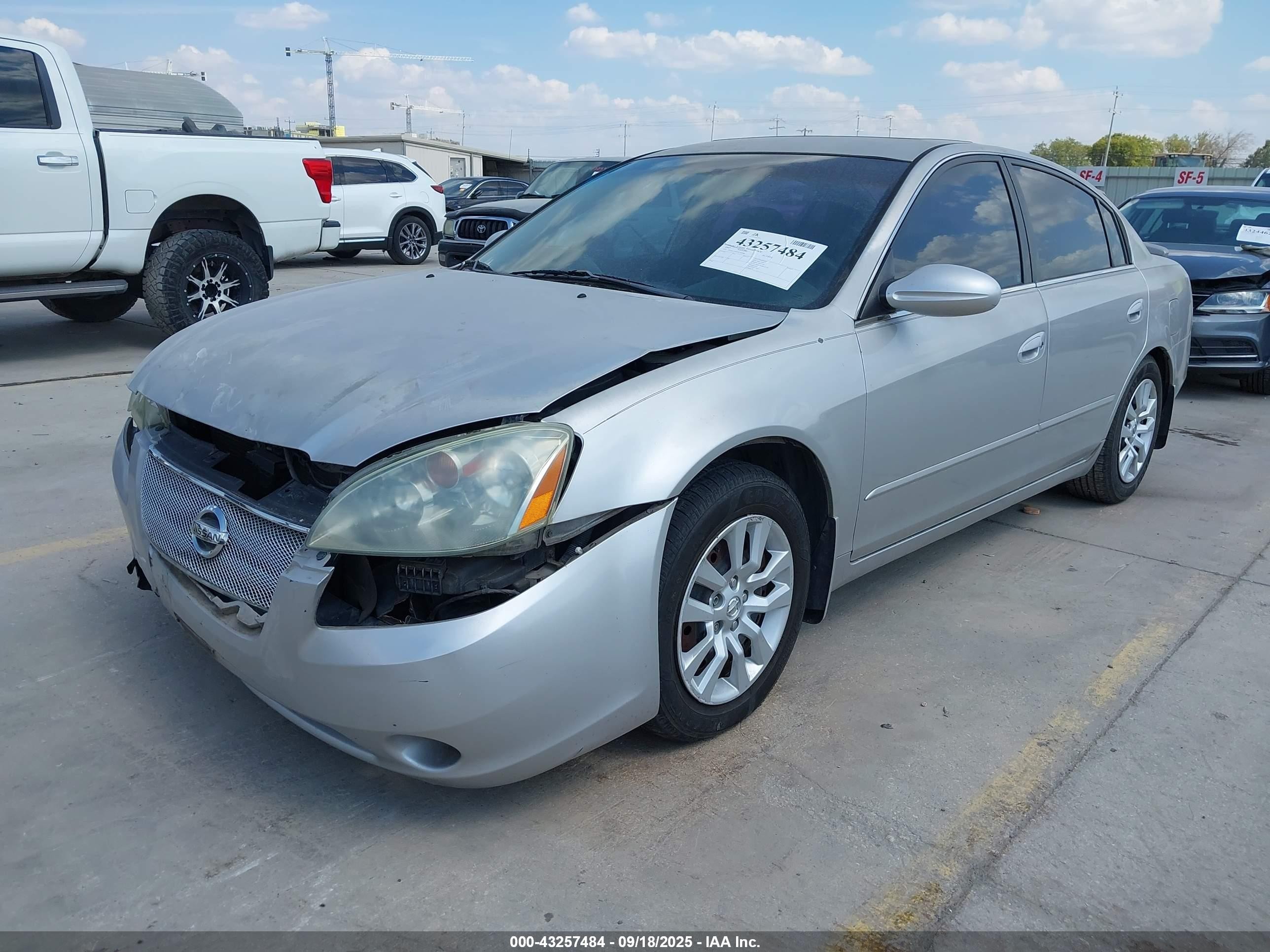 2003 Nissan Altima 2.5 S Silver vin: 1N4AL11D93C344888