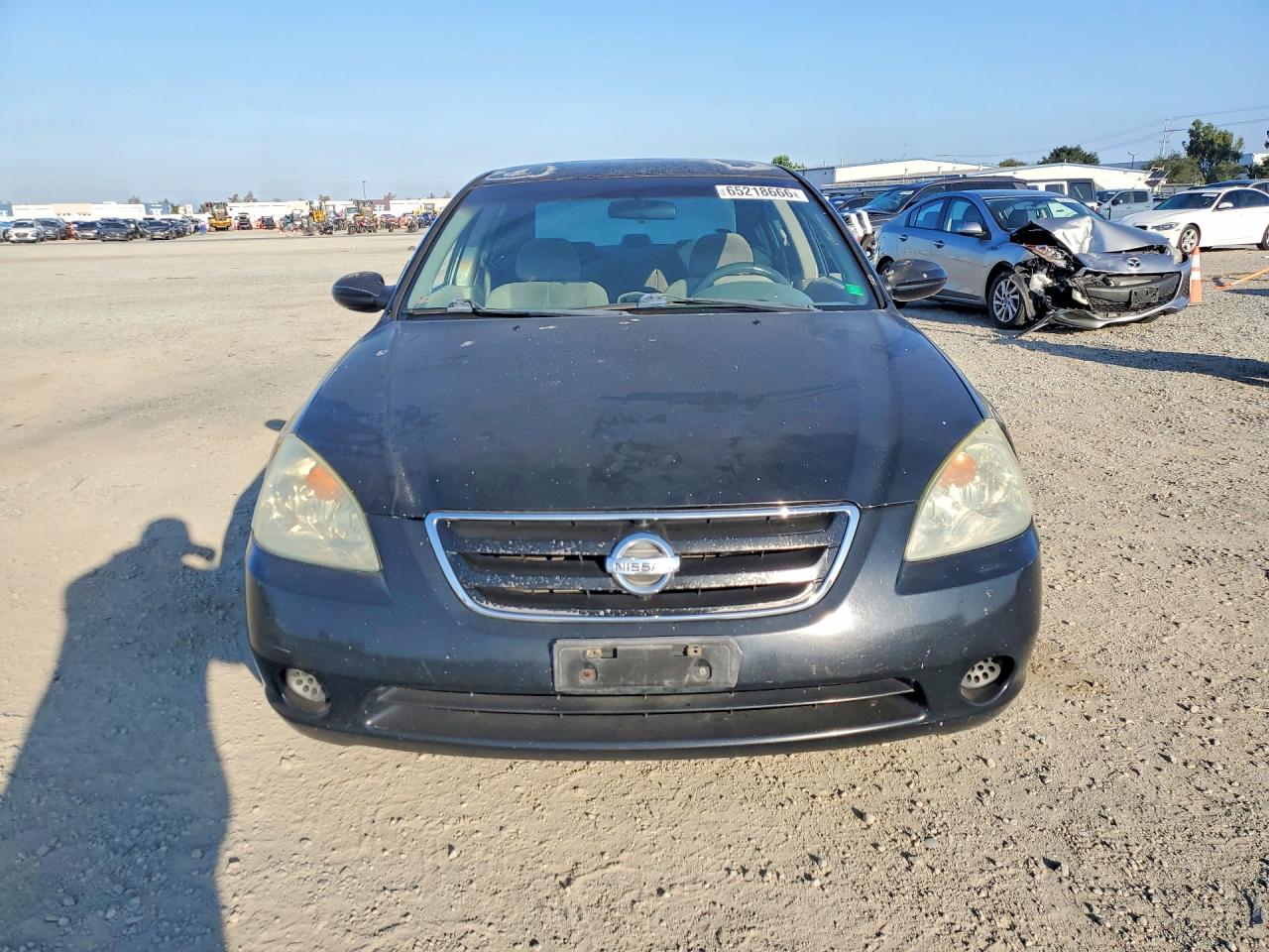 2004 Nissan Altima 2.5 Black vin: 1N4AL11D94C115757
