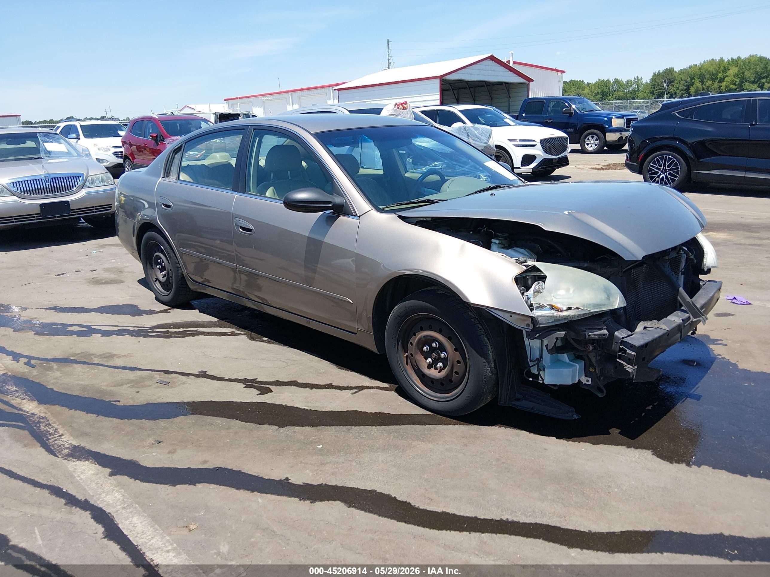 2004 Nissan Altima 2.5 S Tan vin: 1N4AL11D94C142361