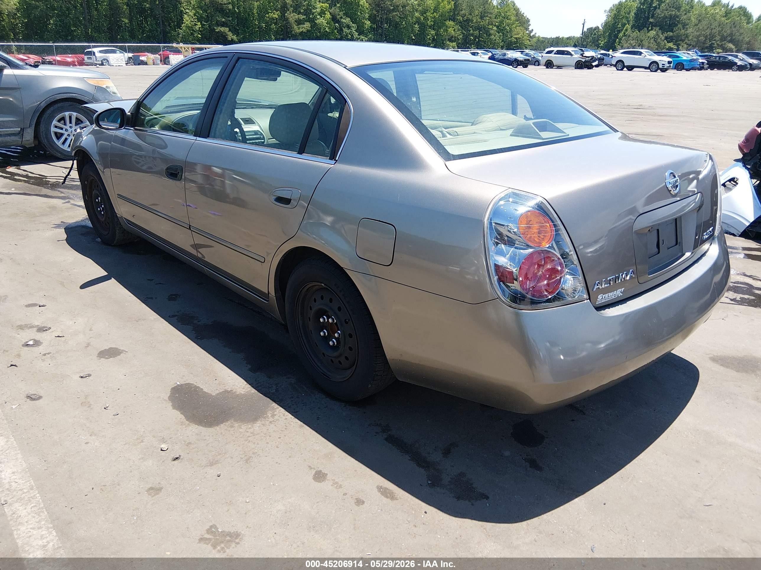 2004 Nissan Altima 2.5 S Tan vin: 1N4AL11D94C142361