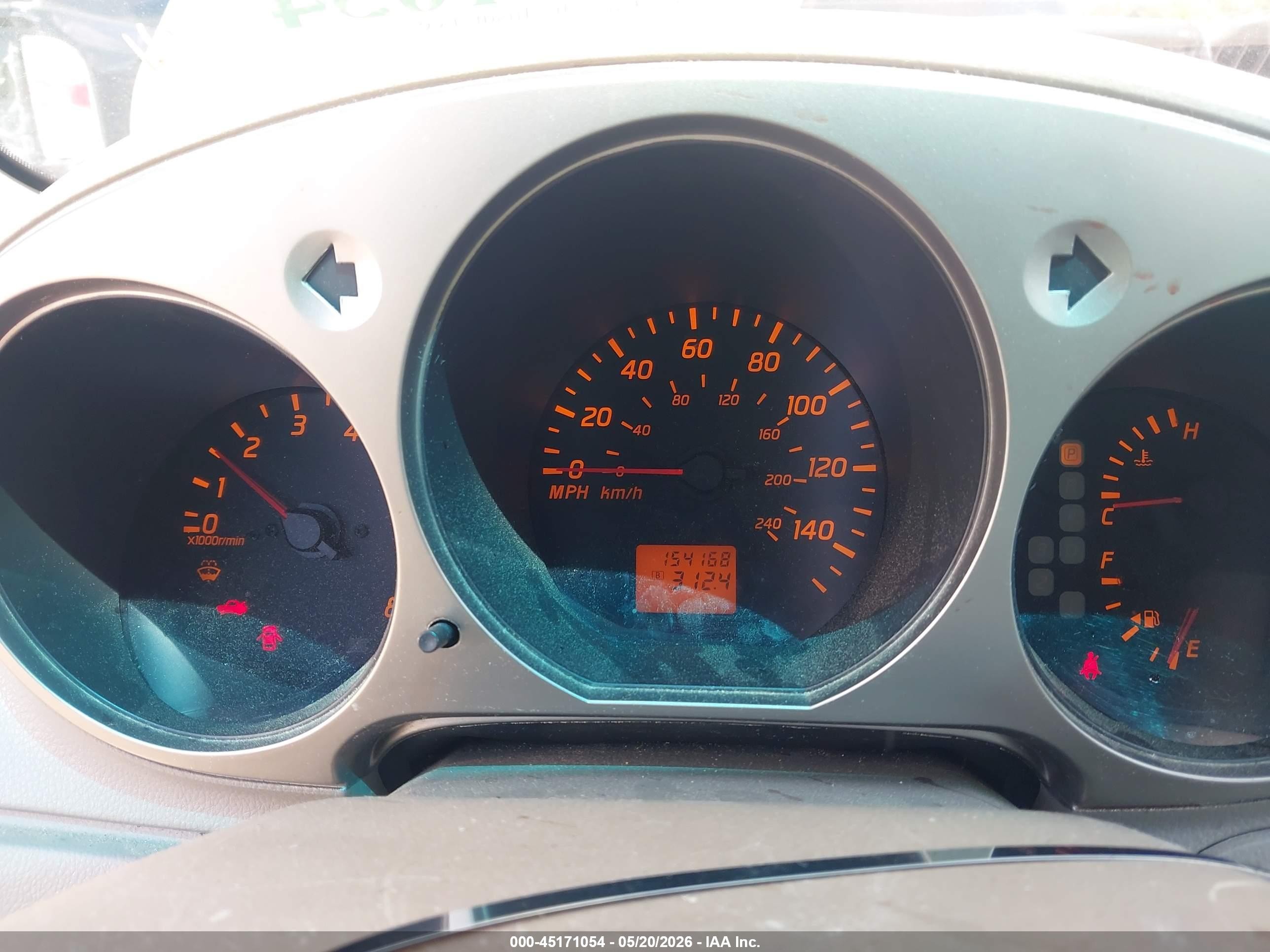 2004 Nissan Altima 2.5 S Серебряный vin: 1N4AL11D94C142411