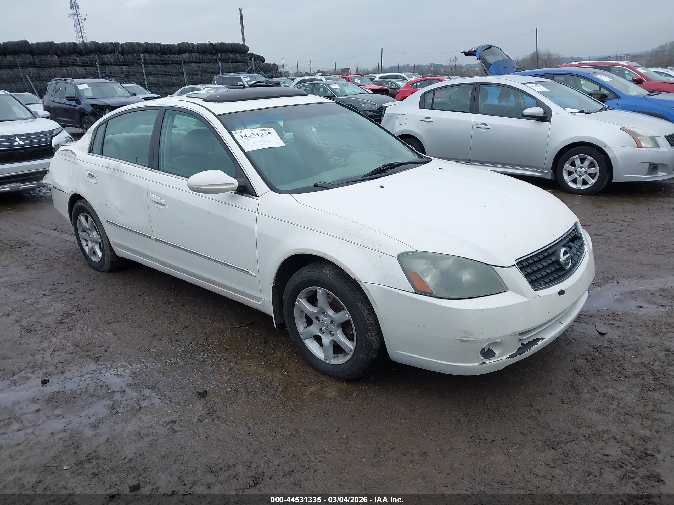 2005 Nissan Altima 2.5 S White vin: 1N4AL11D95C148629