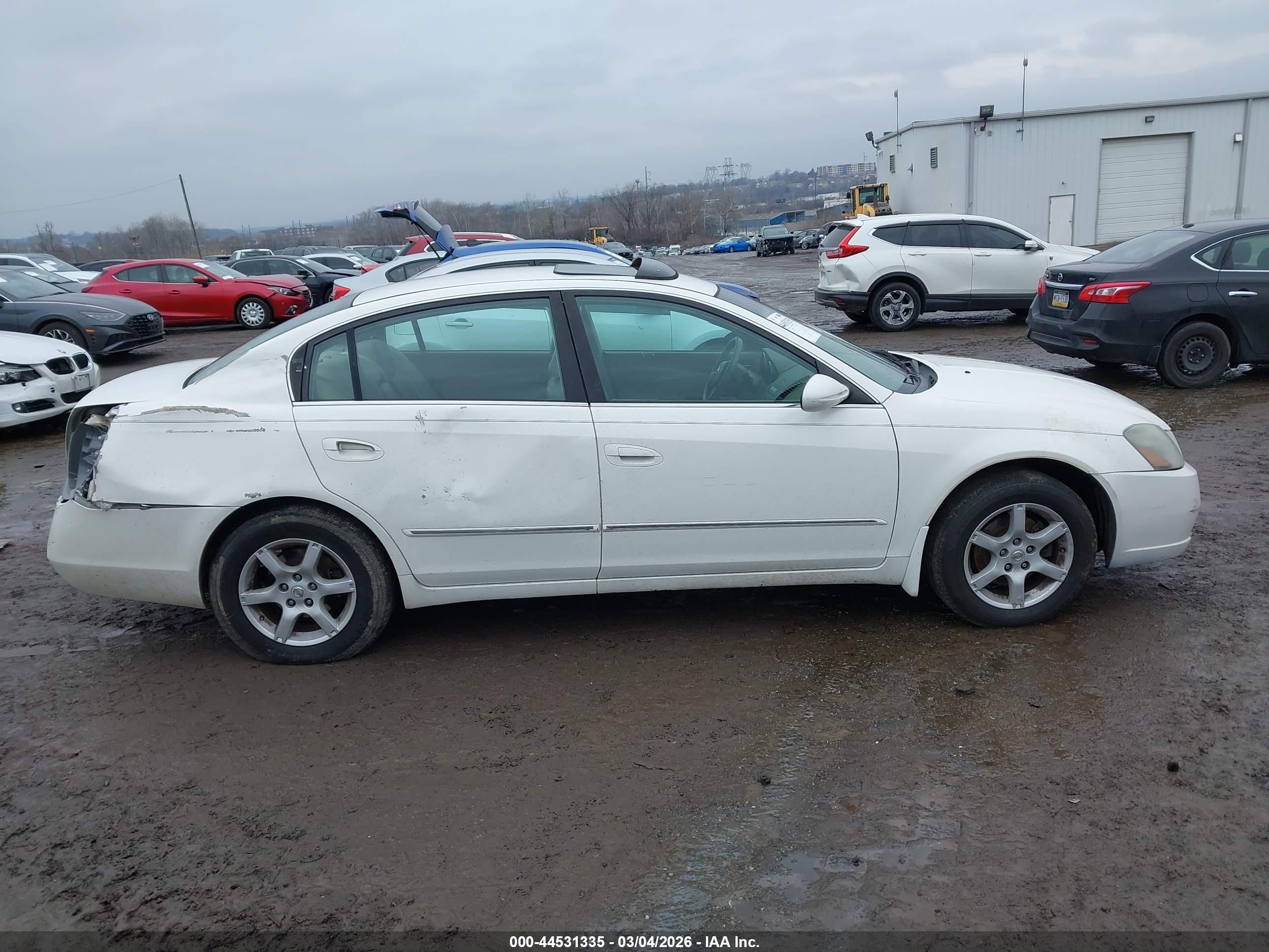 2005 Nissan Altima 2.5 S White vin: 1N4AL11D95C148629
