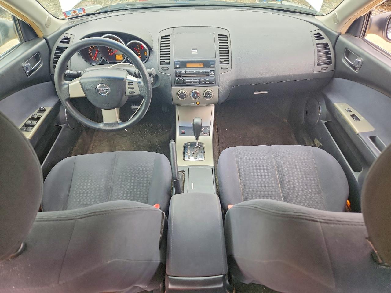 2005 Nissan Altima 2.5 White vin: 1N4AL11D95N465055
