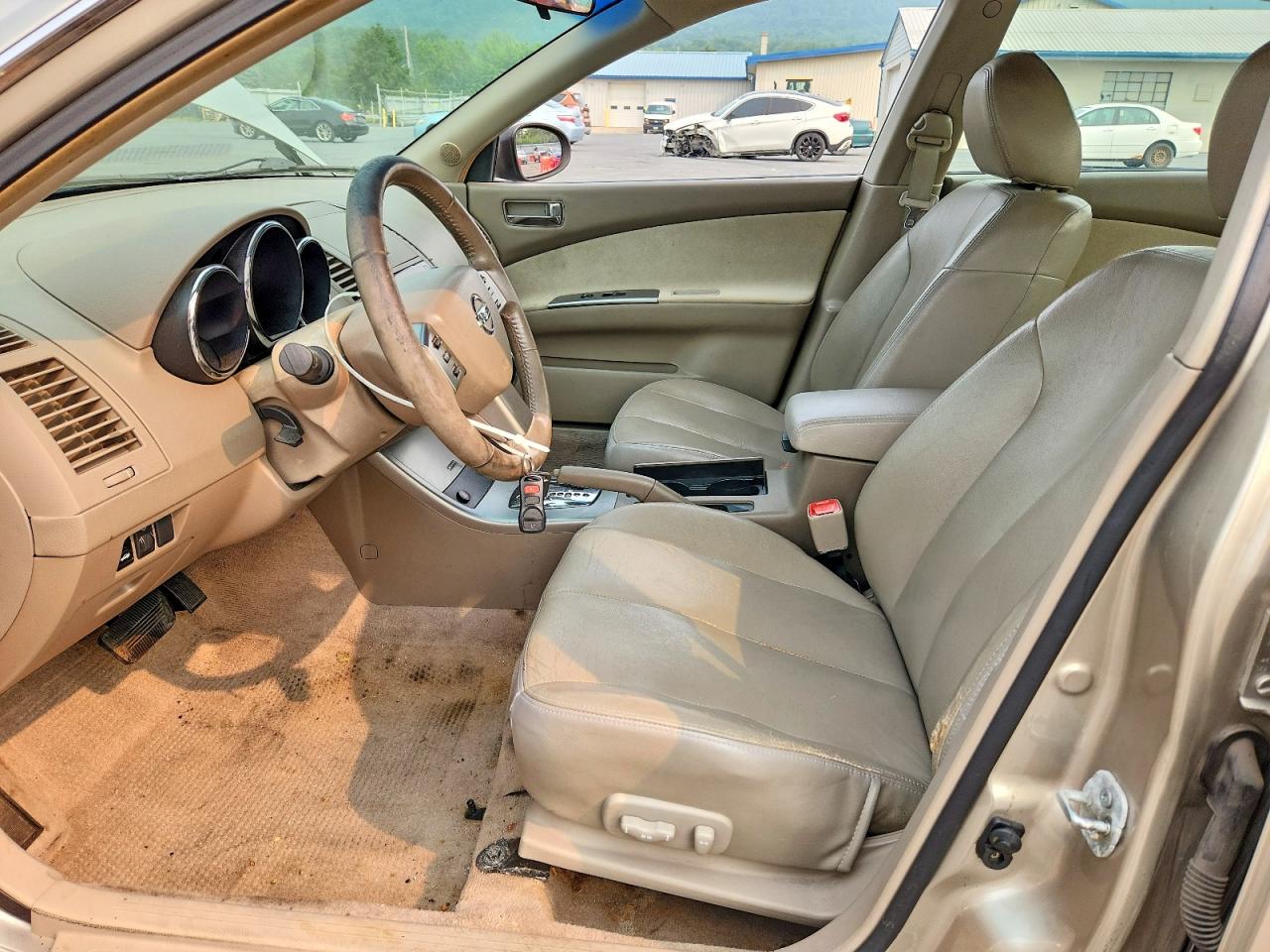 2006 Nissan Altima 2.5 Tan vin: 1N4AL11D96C143237