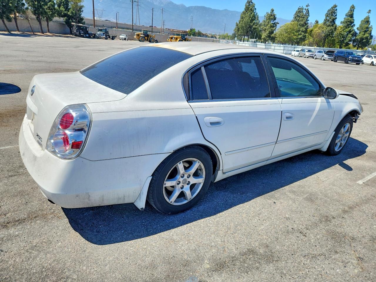 2006 Nissan Altima 2.5 White vin: 1N4AL11D96N392559