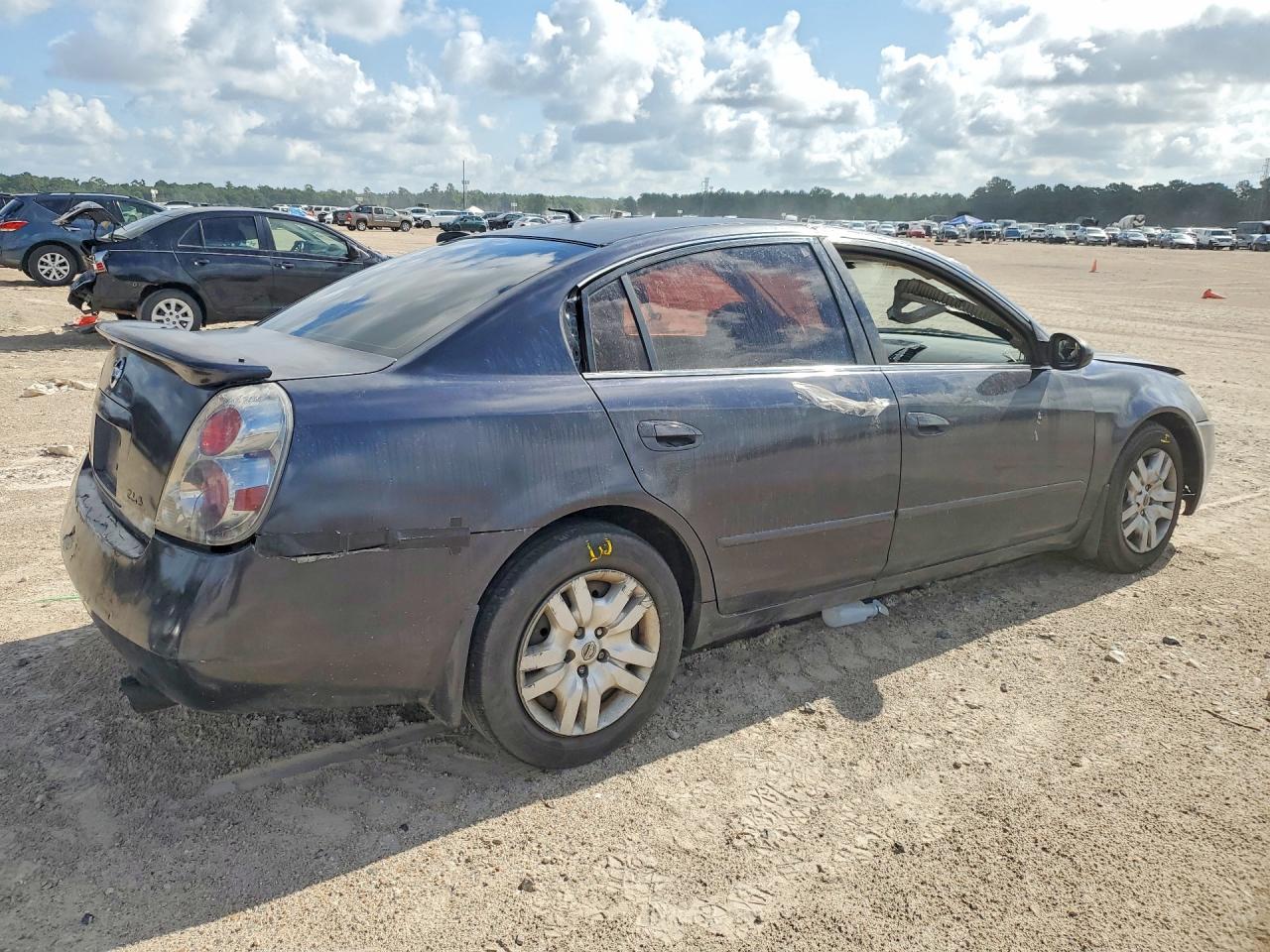 2006 Nissan Altima 2.5 Black vin: 1N4AL11D96N402443