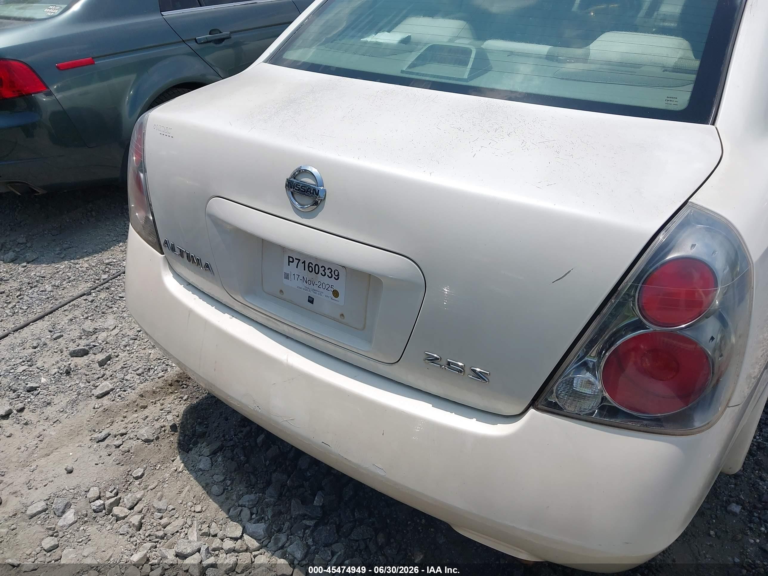 2006 Nissan Altima 2.5 S White vin: 1N4AL11D96N445356
